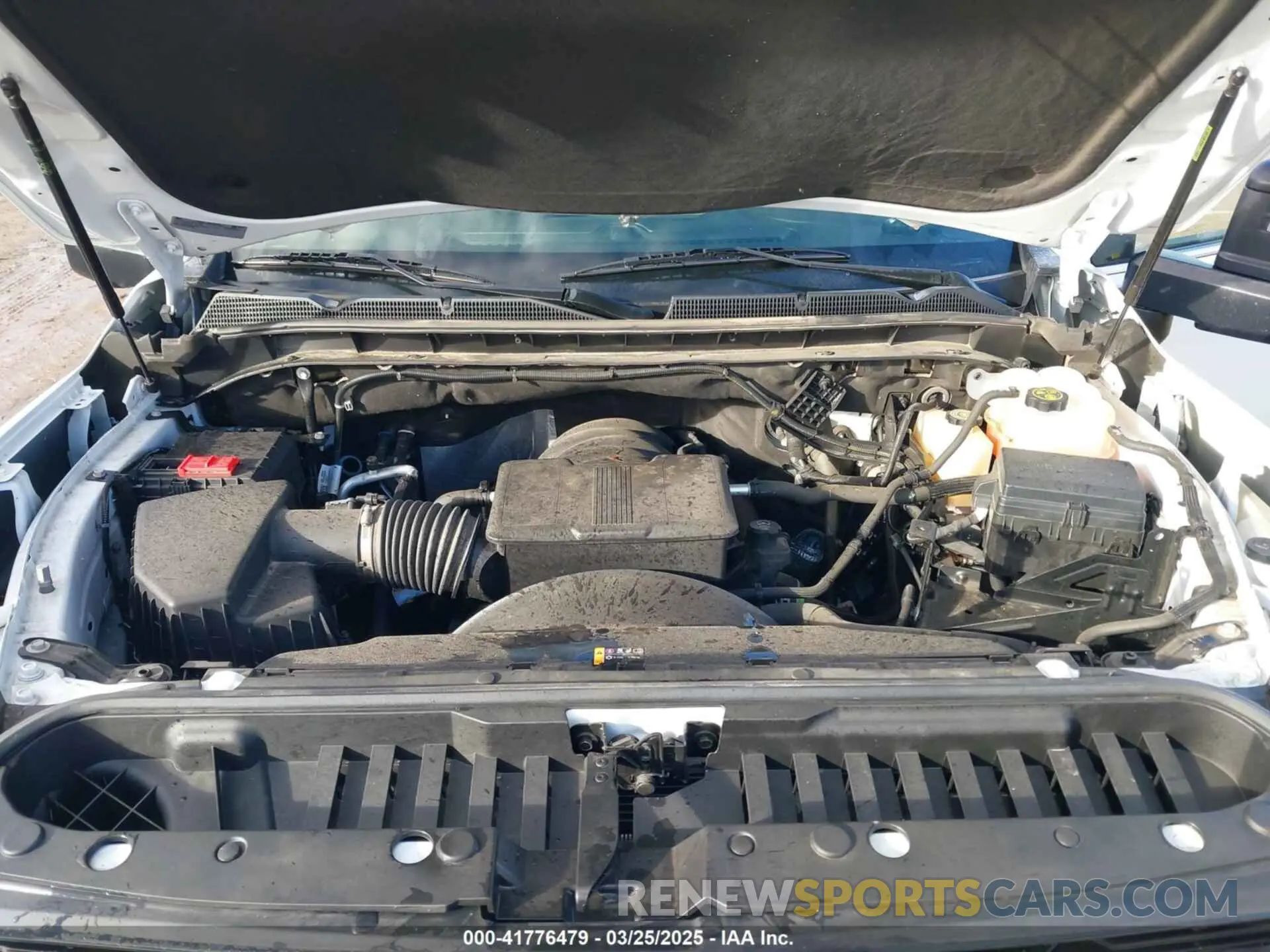 9 Photograph of a damaged car 1GT59ME70NF278233 GMC SIERRA 2500HD 2022