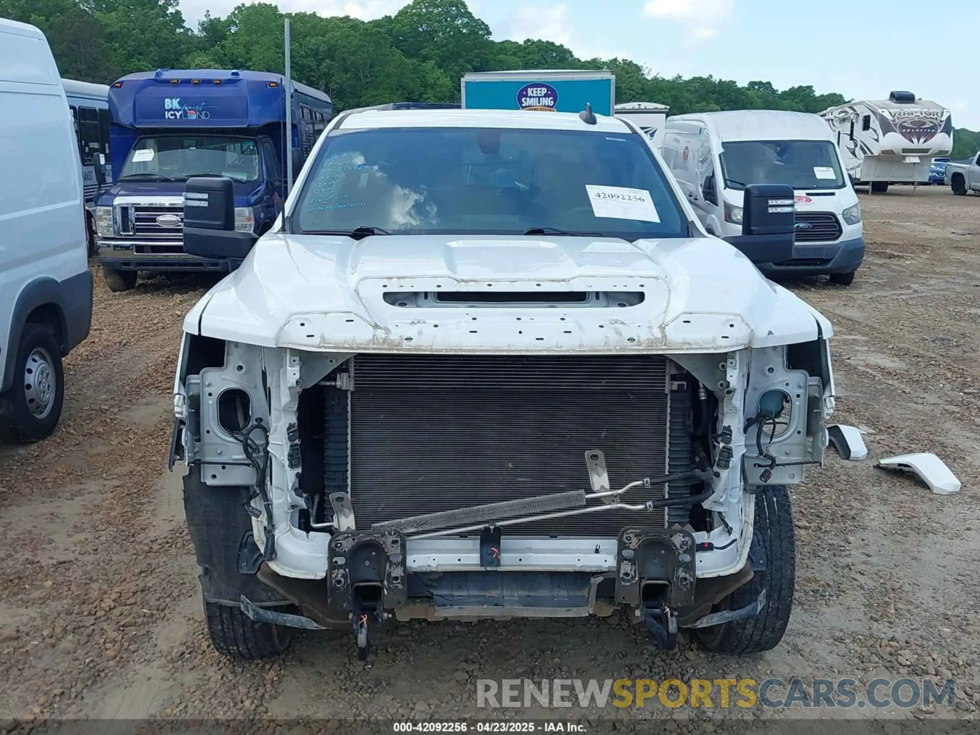 13 Photograph of a damaged car 1GD18LE79PF187634 GMC SIERRA 2500HD 2023