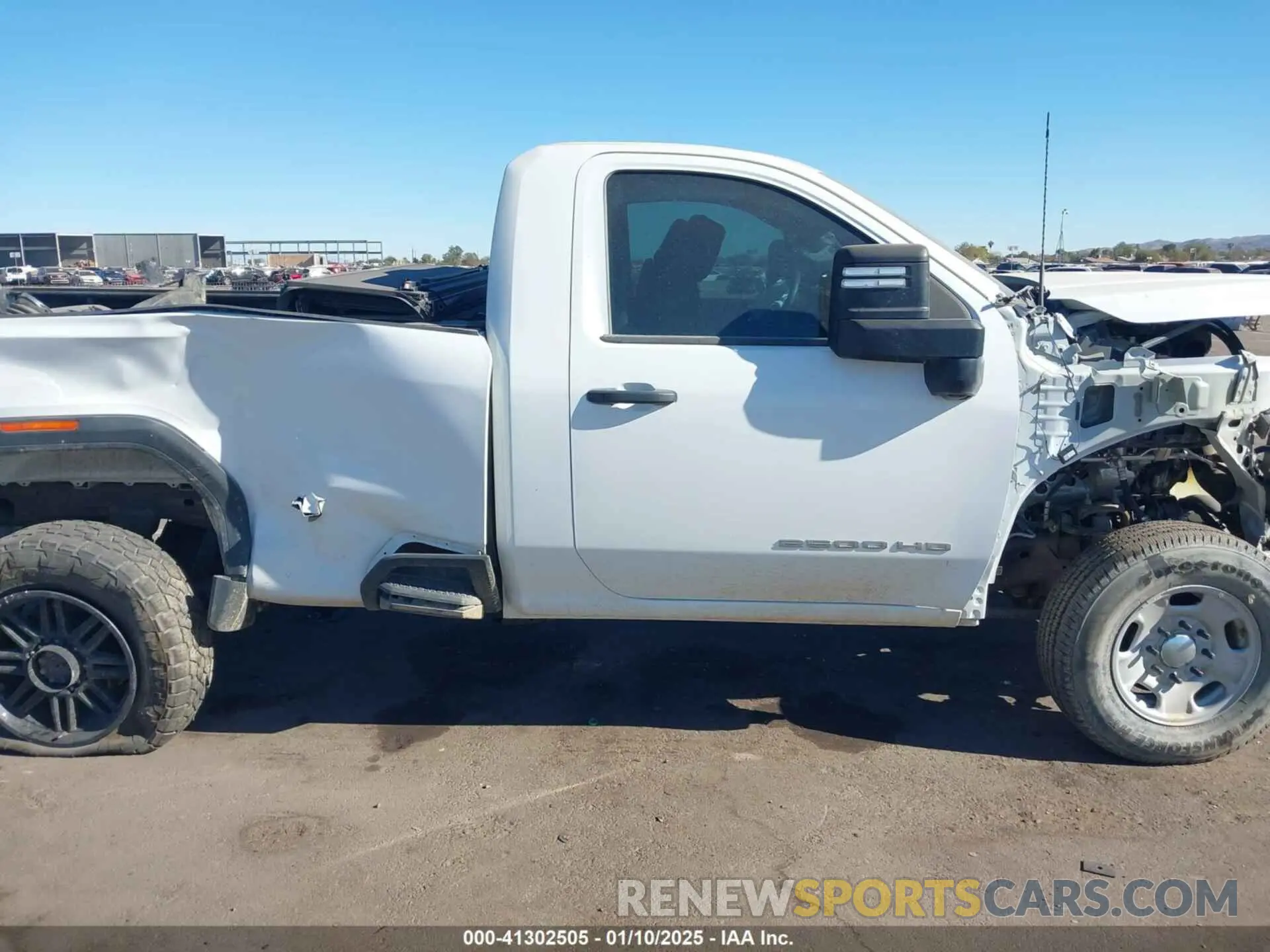 15 Photograph of a damaged car 1GT39LEY8PF159942 GMC SIERRA 2500HD 2023