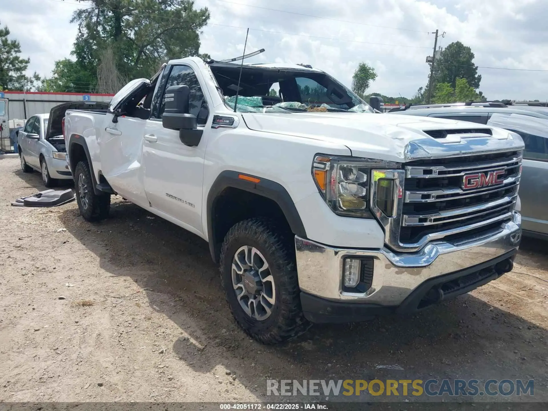1 Photograph of a damaged car 1GT49ME74PF163567 GMC SIERRA 2500HD 2023