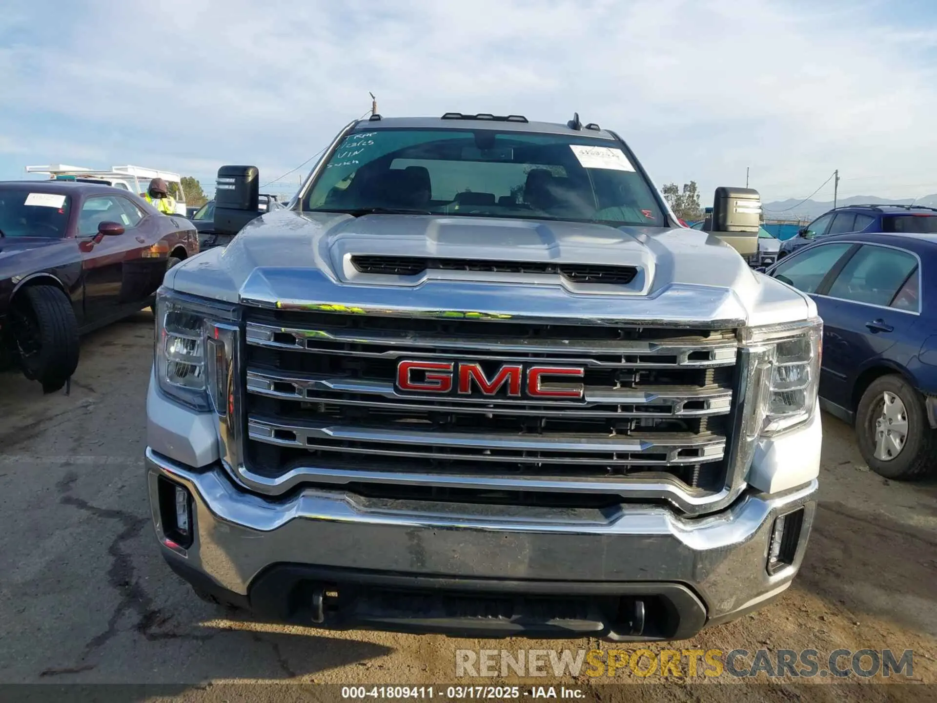 12 Photograph of a damaged car 1GT49MEY1PF194560 GMC SIERRA 2500HD 2023