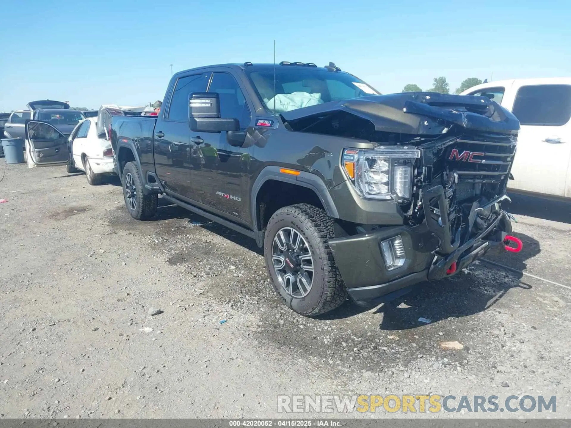 1 Photograph of a damaged car 1GT49PEY0PF166315 GMC SIERRA 2500HD 2023
