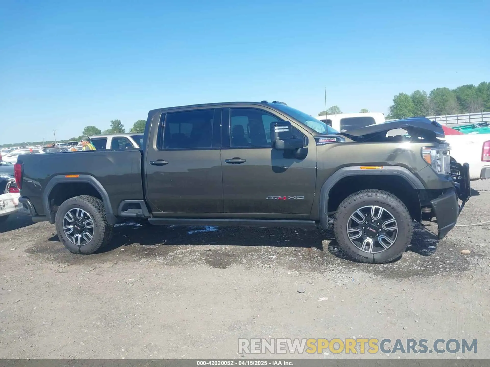 15 Photograph of a damaged car 1GT49PEY0PF166315 GMC SIERRA 2500HD 2023