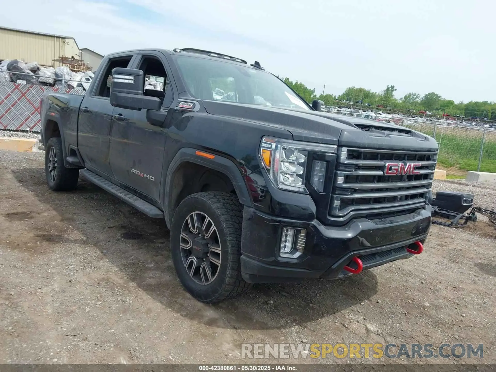 1 Photograph of a damaged car 1GT49PEY0PF223418 GMC SIERRA 2500HD 2023