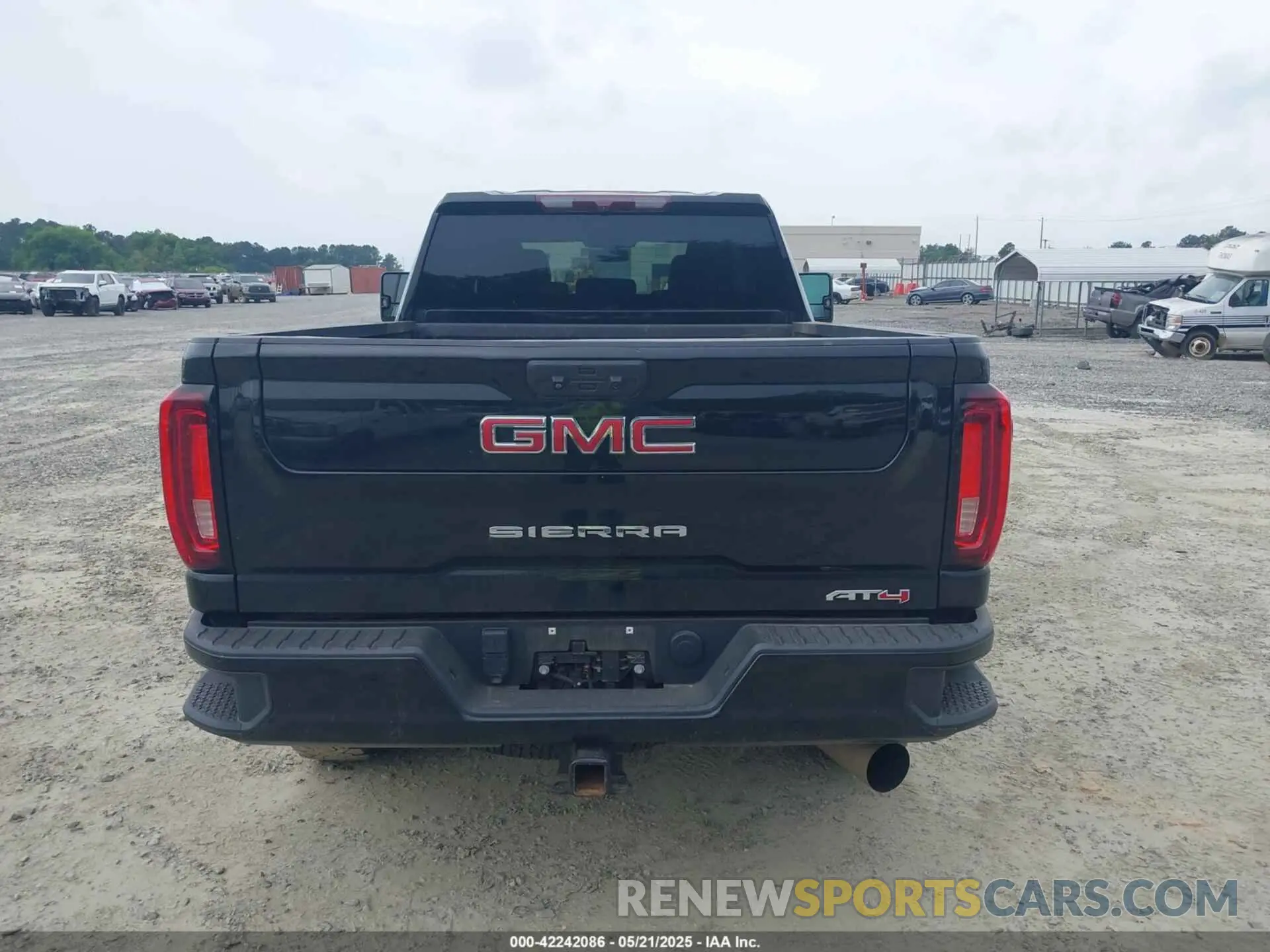 15 Photograph of a damaged car 1GT49PEY9PF114472 GMC SIERRA 2500HD 2023