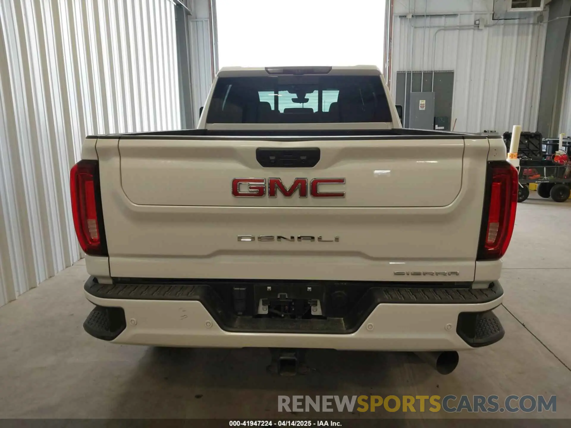 15 Photograph of a damaged car 1GT49REY0PF241431 GMC SIERRA 2500HD 2023