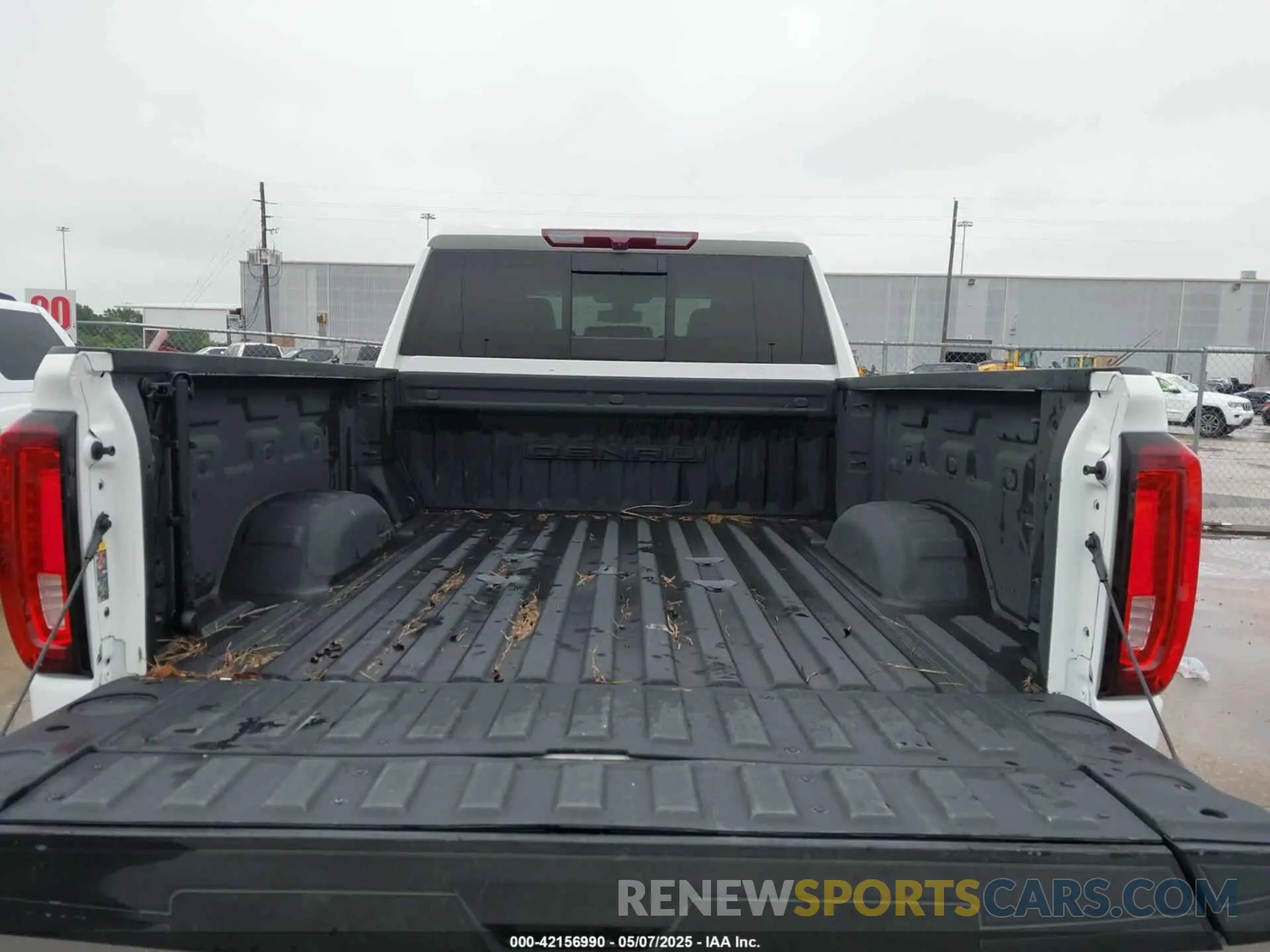 15 Photograph of a damaged car 1GT49REY2PF230379 GMC SIERRA 2500HD 2023