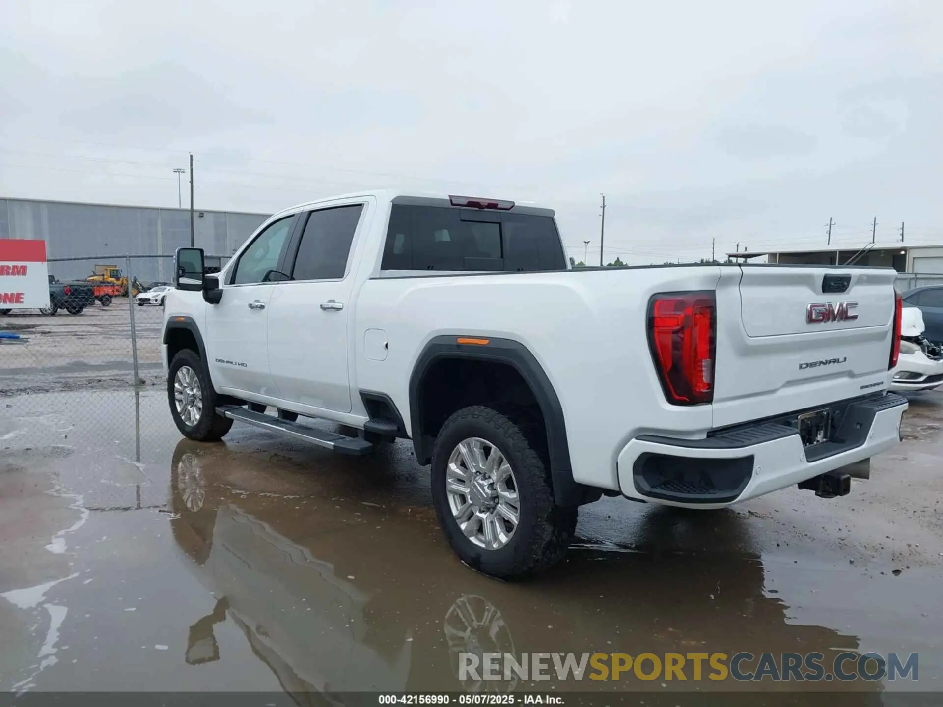 3 Photograph of a damaged car 1GT49REY2PF230379 GMC SIERRA 2500HD 2023