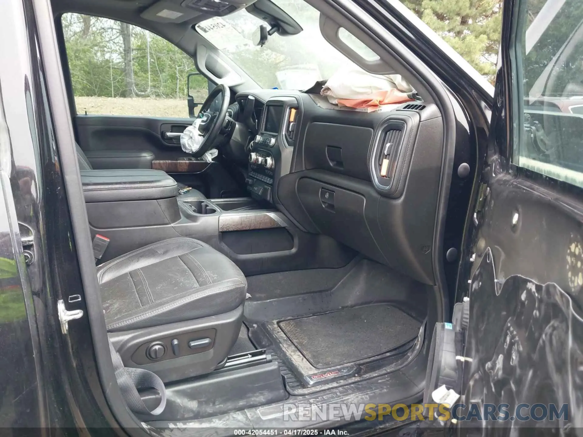 6 Photograph of a damaged car 1GT49REY2PF247621 GMC SIERRA 2500HD 2023