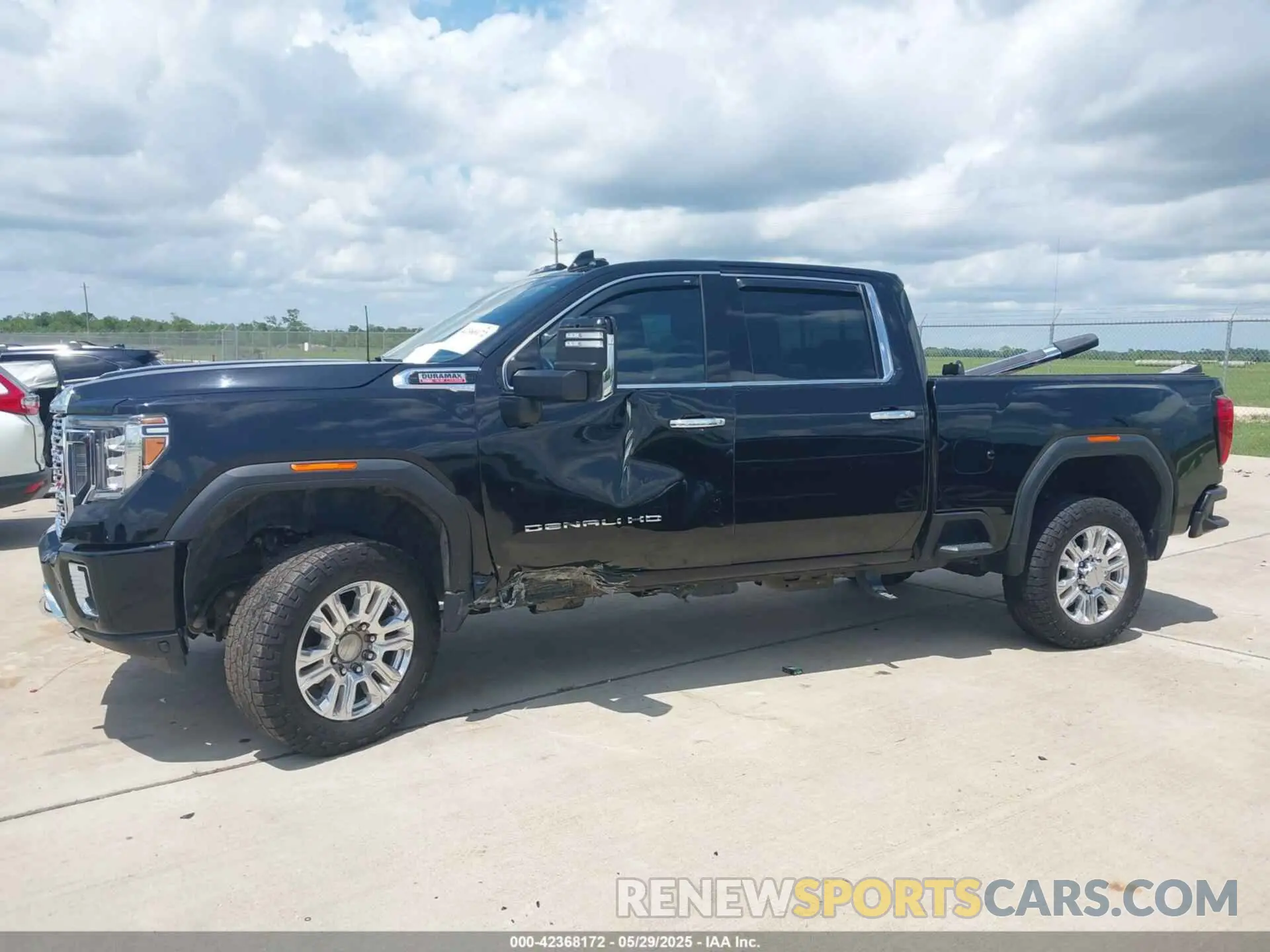 14 Photograph of a damaged car 1GT49REY3PF174274 GMC SIERRA 2500HD 2023