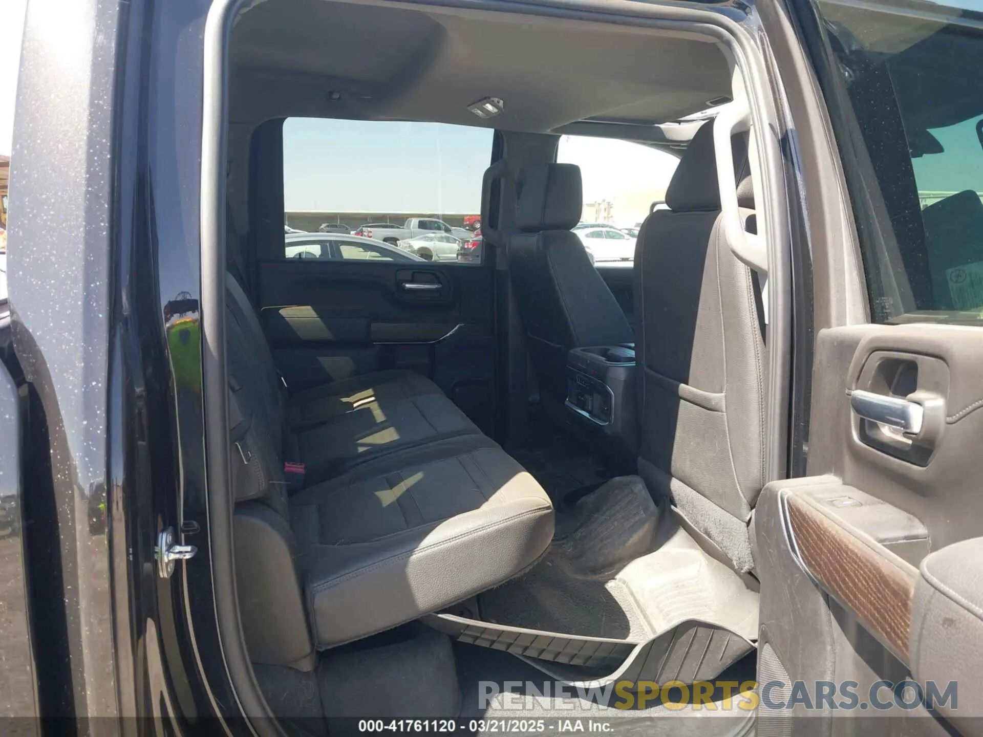 6 Photograph of a damaged car 1GT49REY6PF117941 GMC SIERRA 2500HD 2023