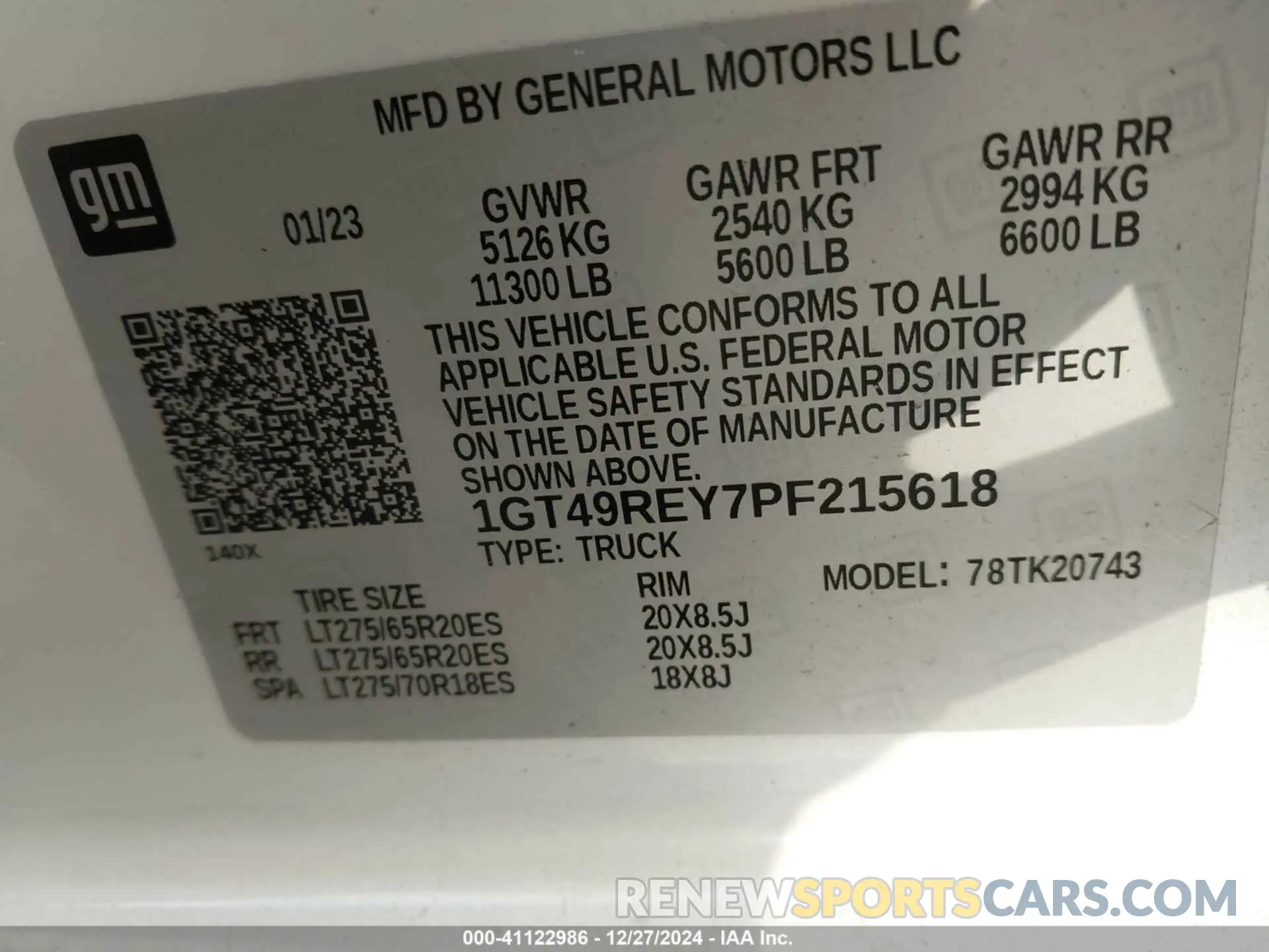 9 Photograph of a damaged car 1GT49REY7PF215618 GMC SIERRA 2500HD 2023