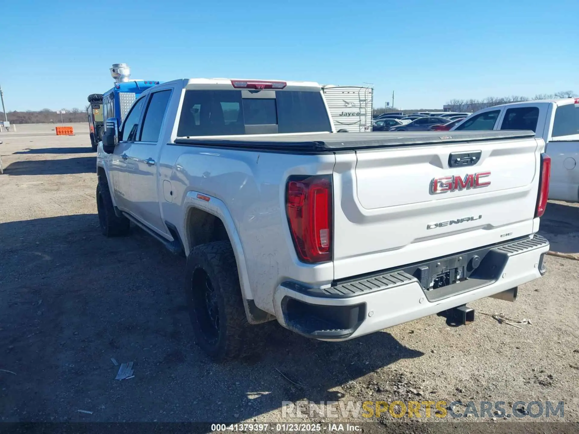 3 Photograph of a damaged car 1GT49REY8PF200593 GMC SIERRA 2500HD 2023
