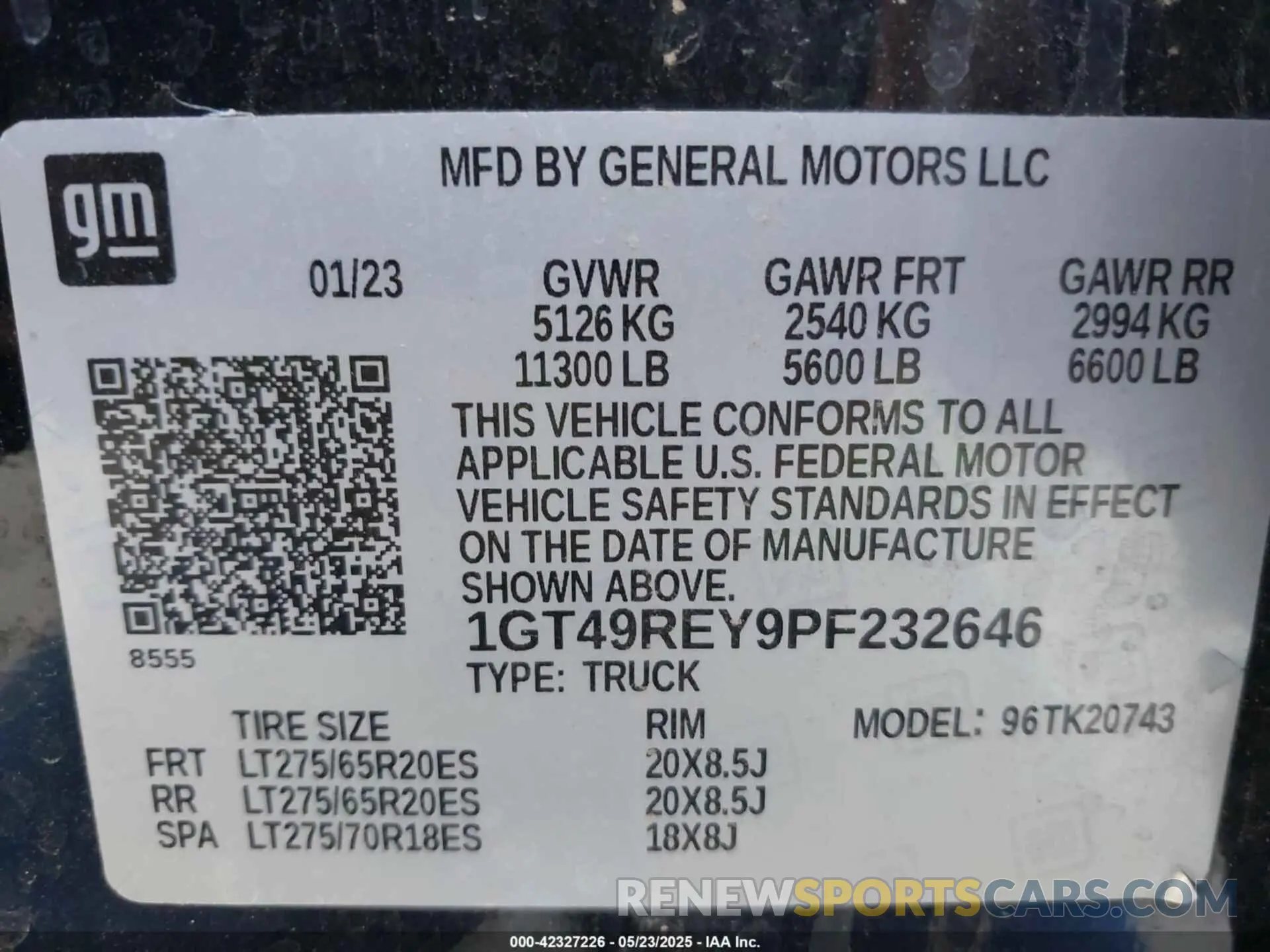 9 Photograph of a damaged car 1GT49REY9PF232646 GMC SIERRA 2500HD 2023
