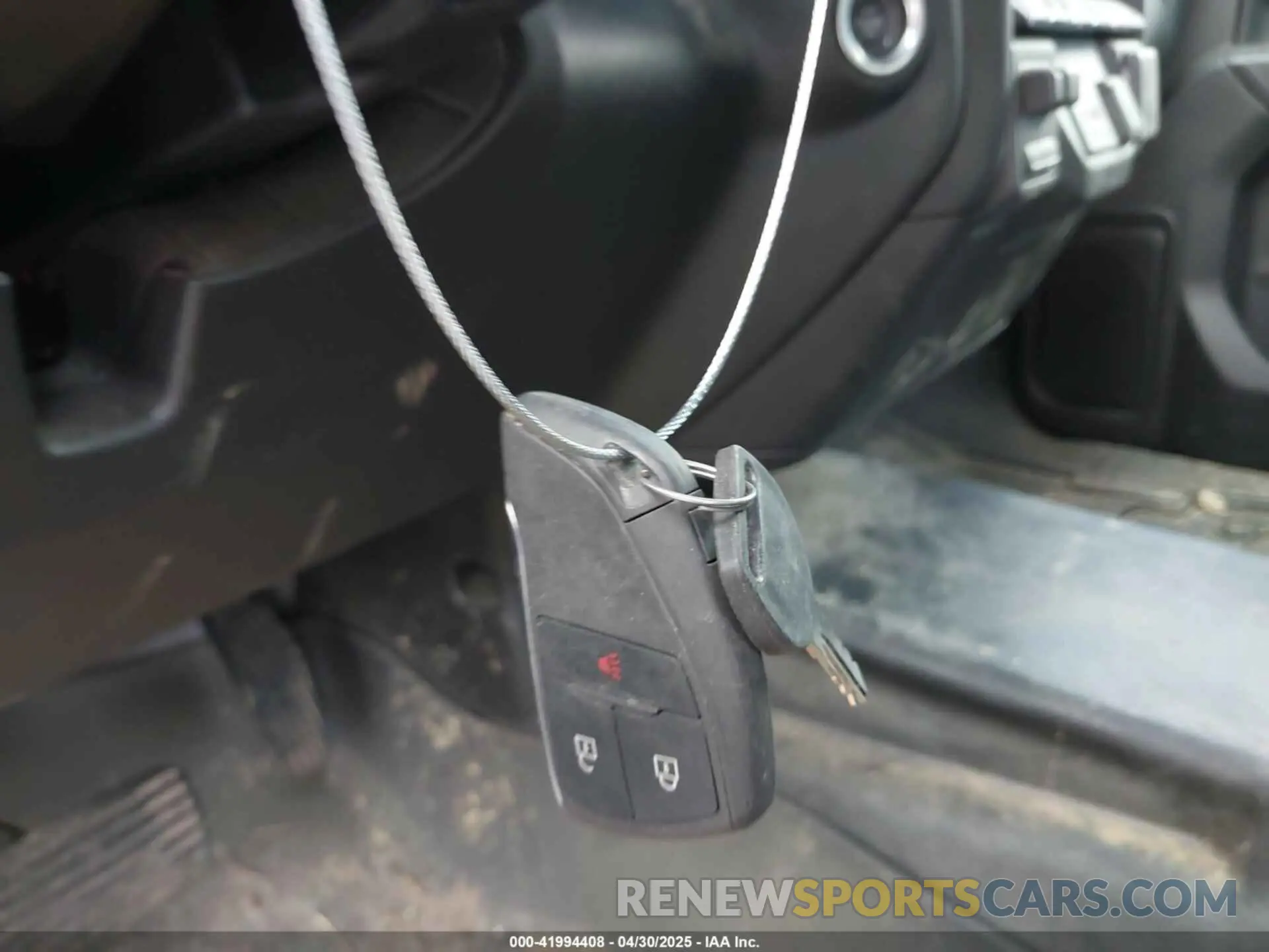 11 Photograph of a damaged car 1GD19LE71RF377220 GMC SIERRA 2500HD 2024