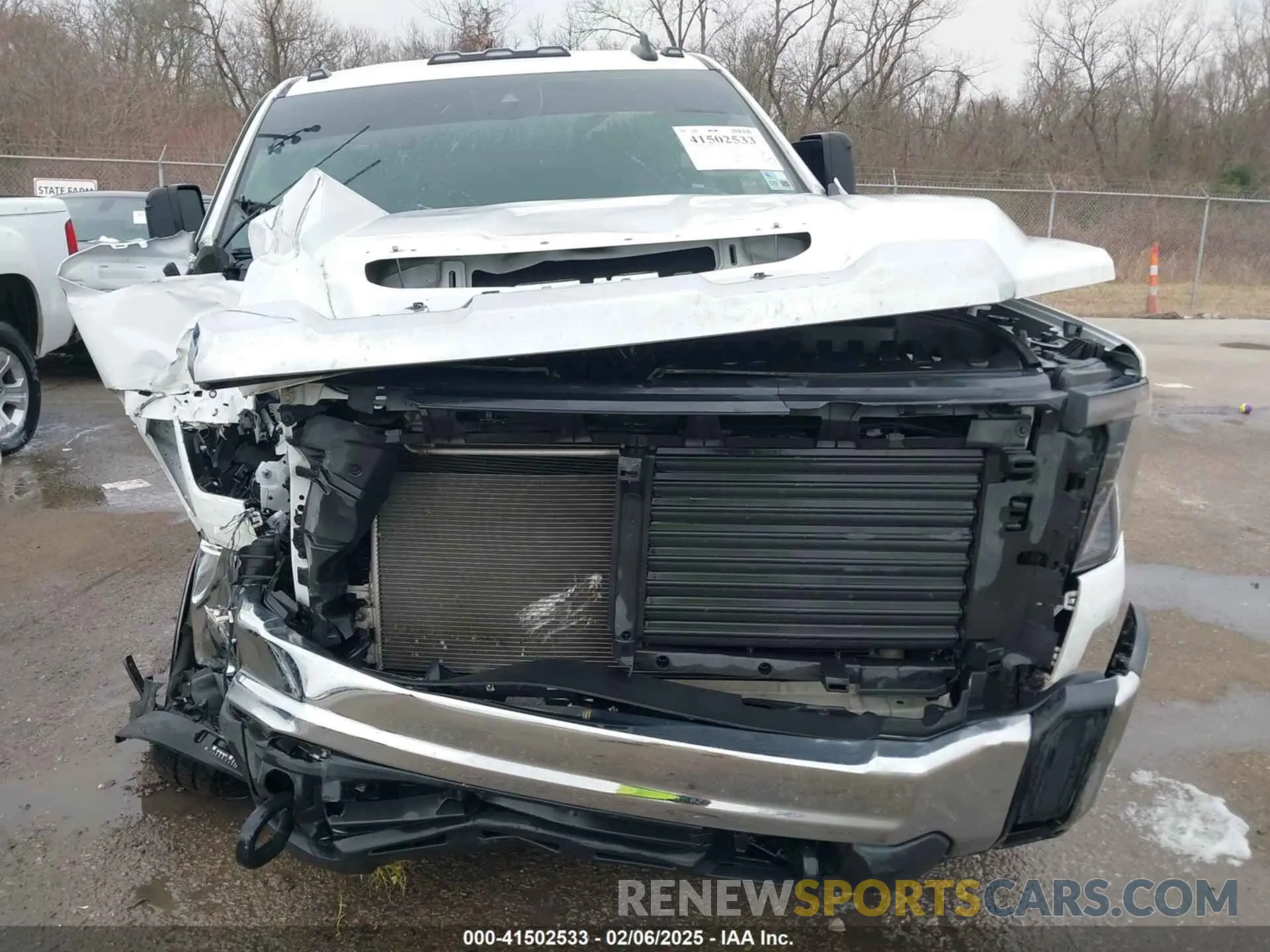 11 Photograph of a damaged car 1GT49LE76RF144631 GMC SIERRA 2500HD 2024