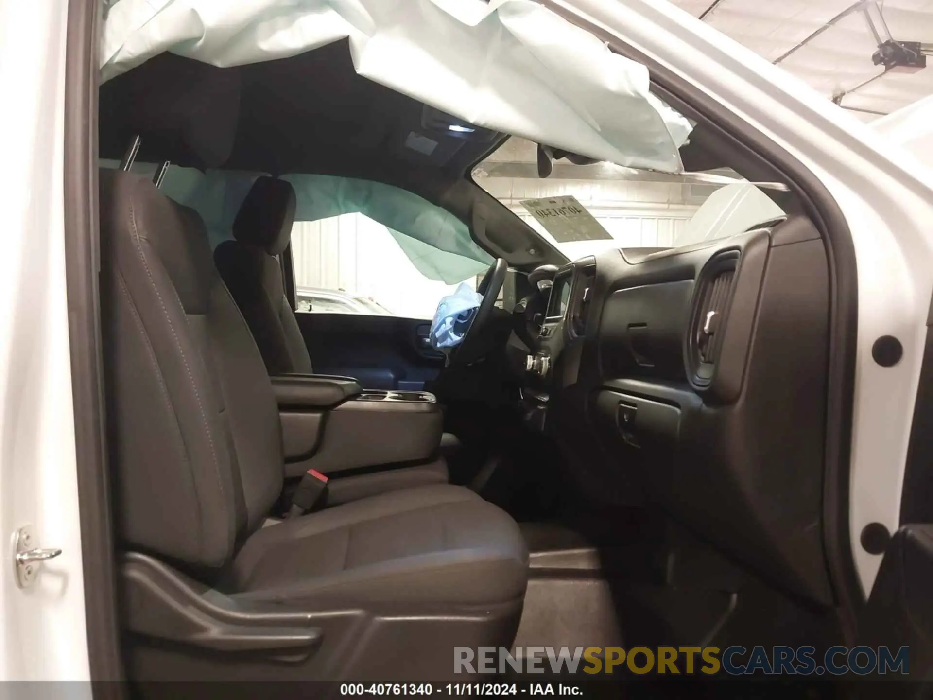 6 Photograph of a damaged car 1GT49LEY8RF171824 GMC SIERRA 2500HD 2024