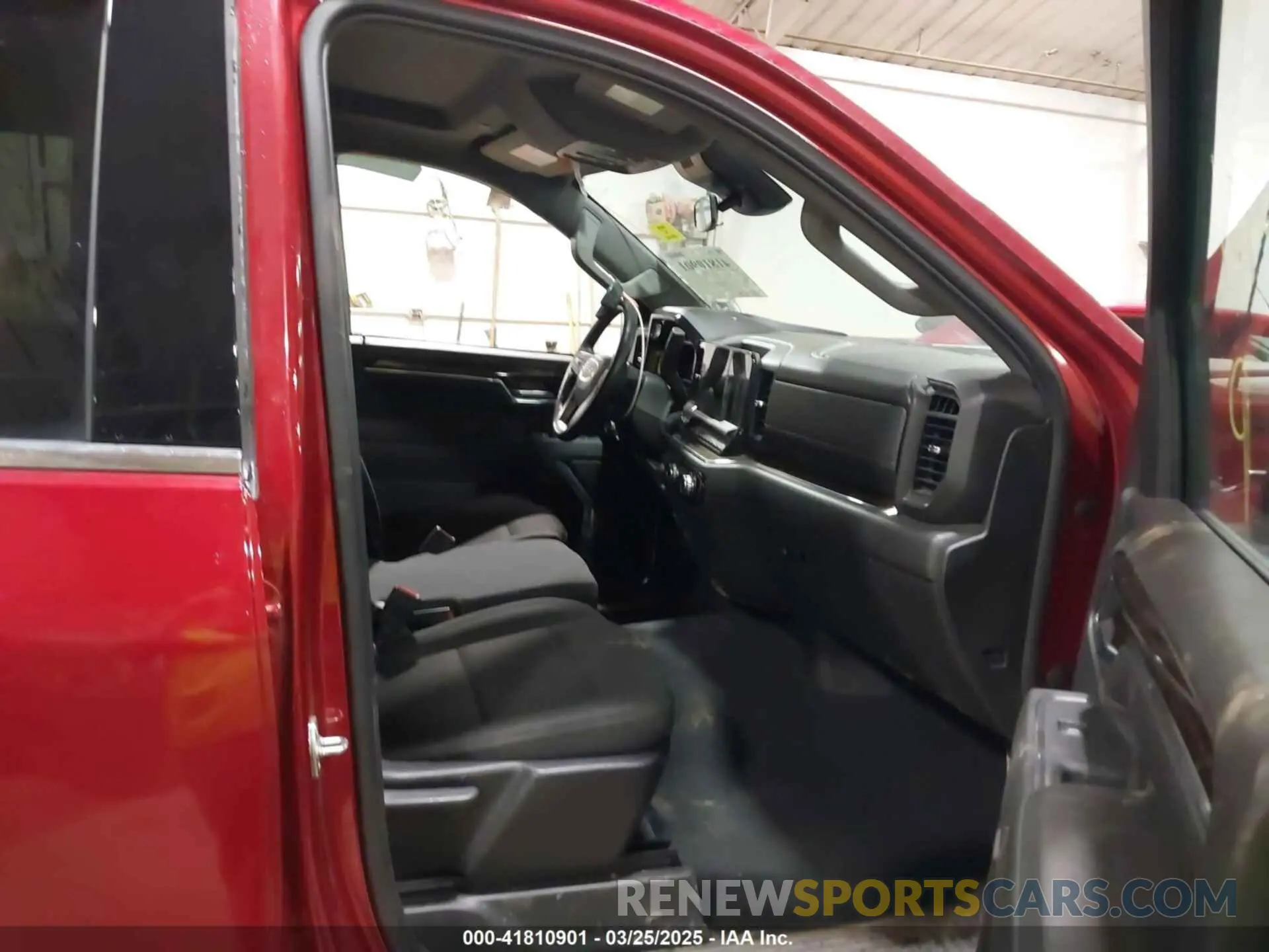 19 Photograph of a damaged car 1GT49ME73RF189743 GMC SIERRA 2500HD 2024