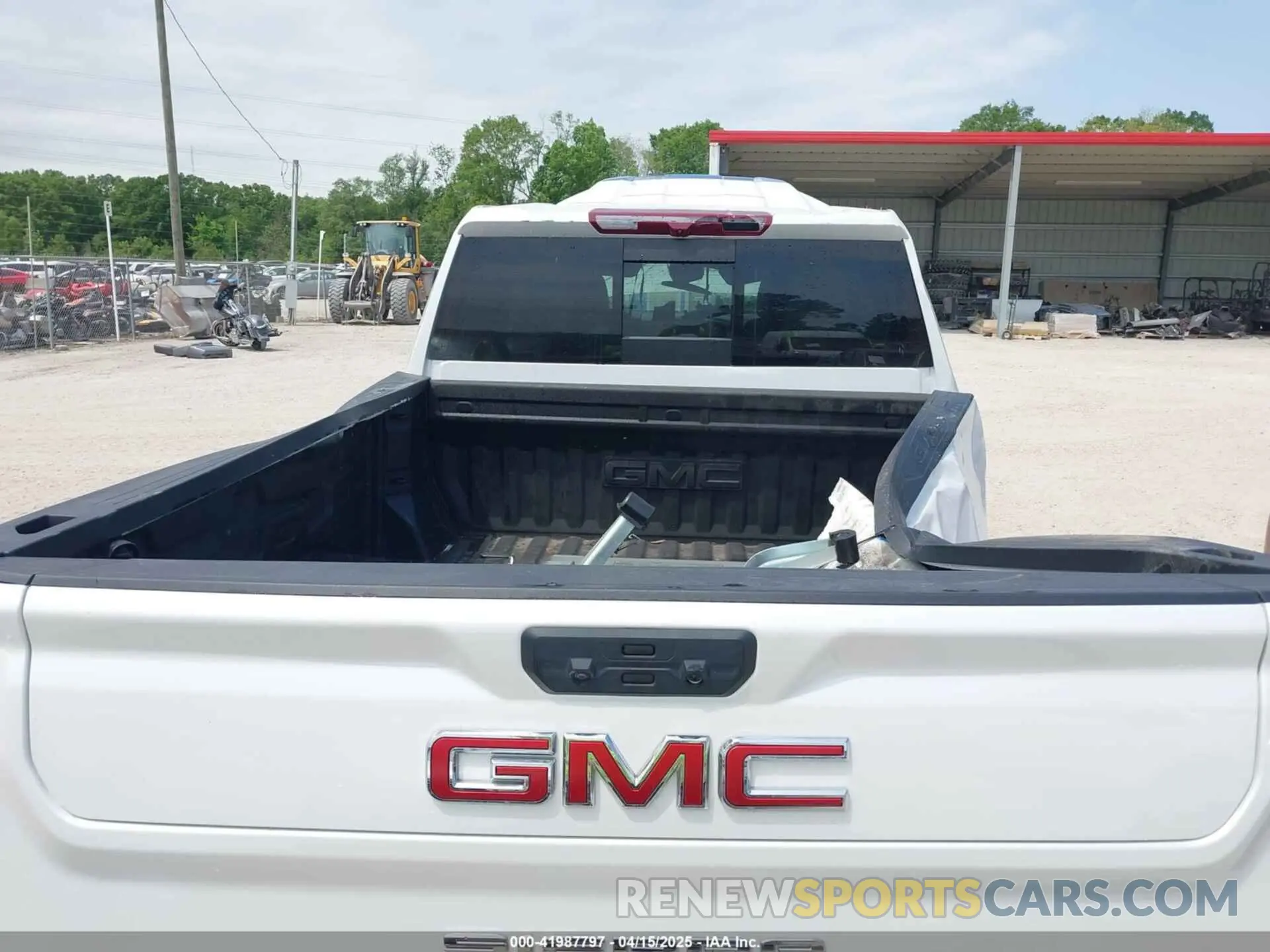 7 Photograph of a damaged car 1GT49NEY7RF124828 GMC SIERRA 2500HD 2024