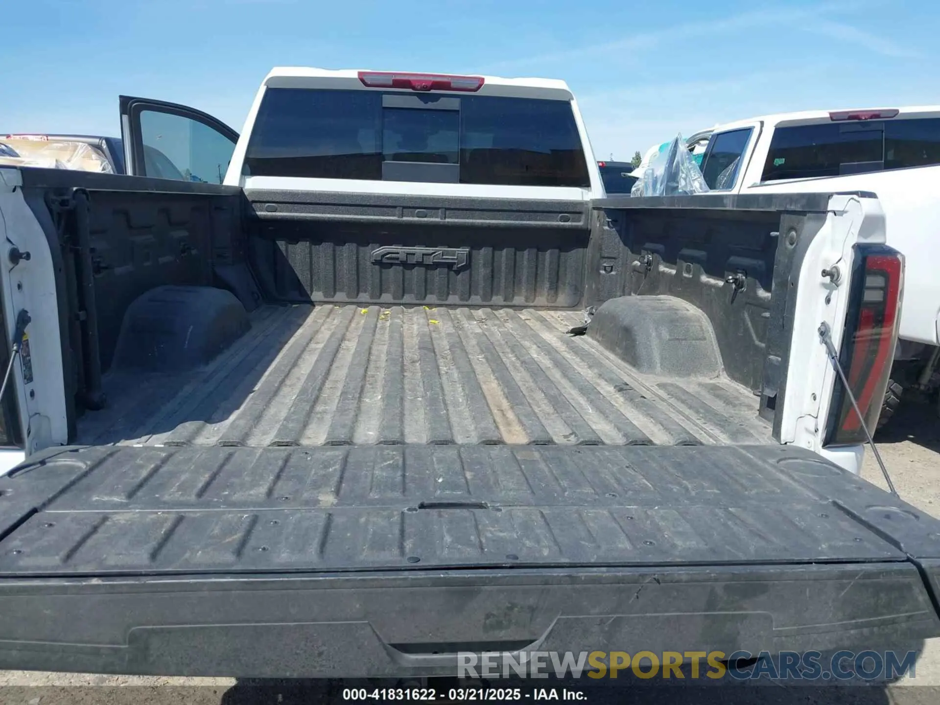 6 Photograph of a damaged car 1GT49PE79RF243287 GMC SIERRA 2500HD 2024