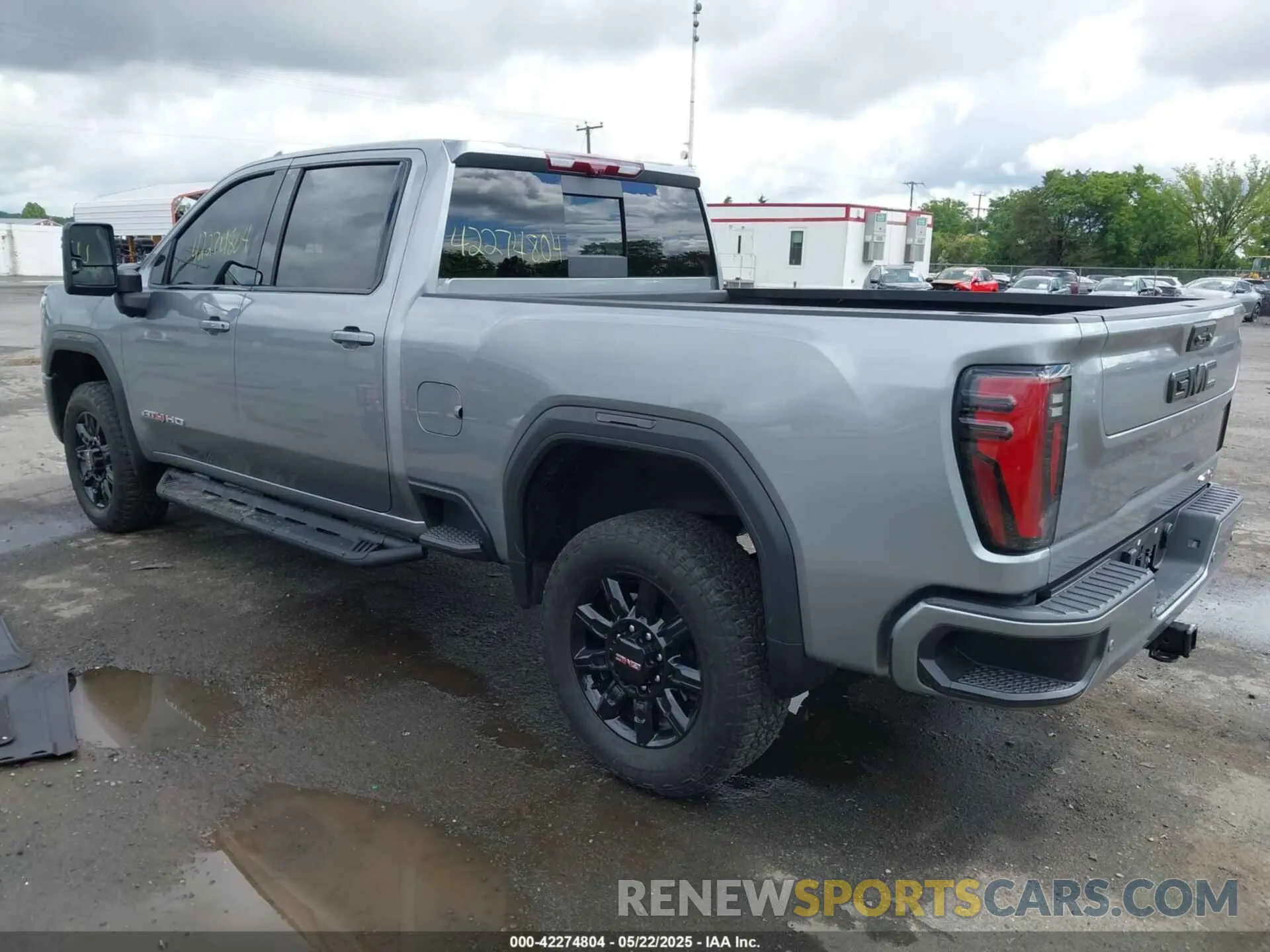 3 Photograph of a damaged car 1GT49PE79RF403426 GMC SIERRA 2500HD 2024