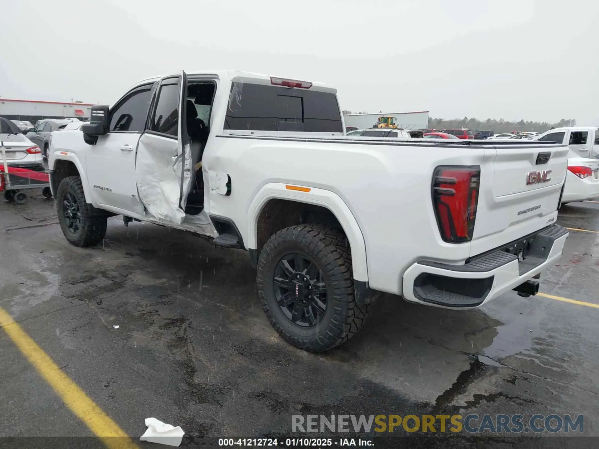 3 Photograph of a damaged car 1GT49PEY6RF120751 GMC SIERRA 2500HD 2024