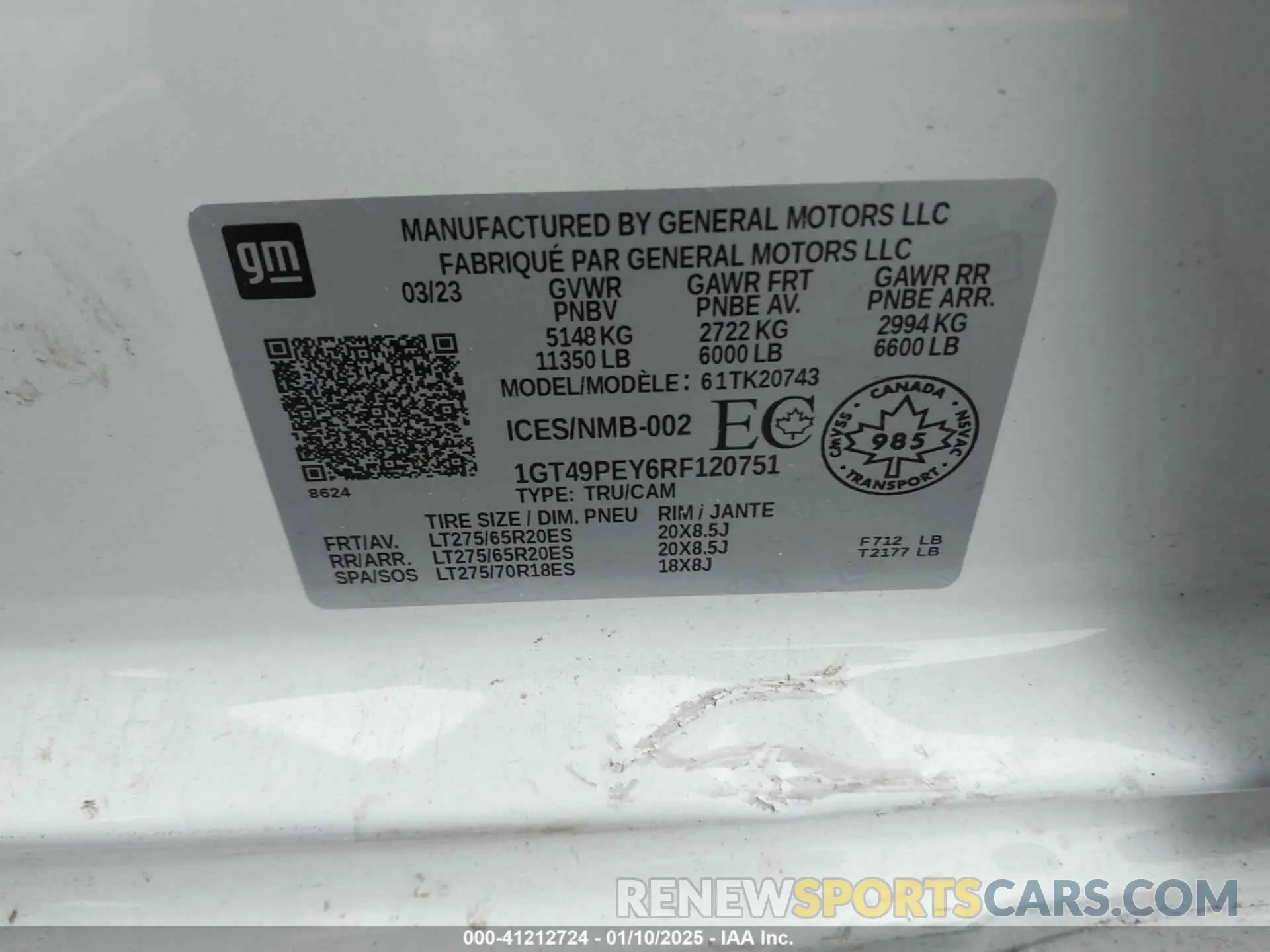 8 Photograph of a damaged car 1GT49PEY6RF120751 GMC SIERRA 2500HD 2024