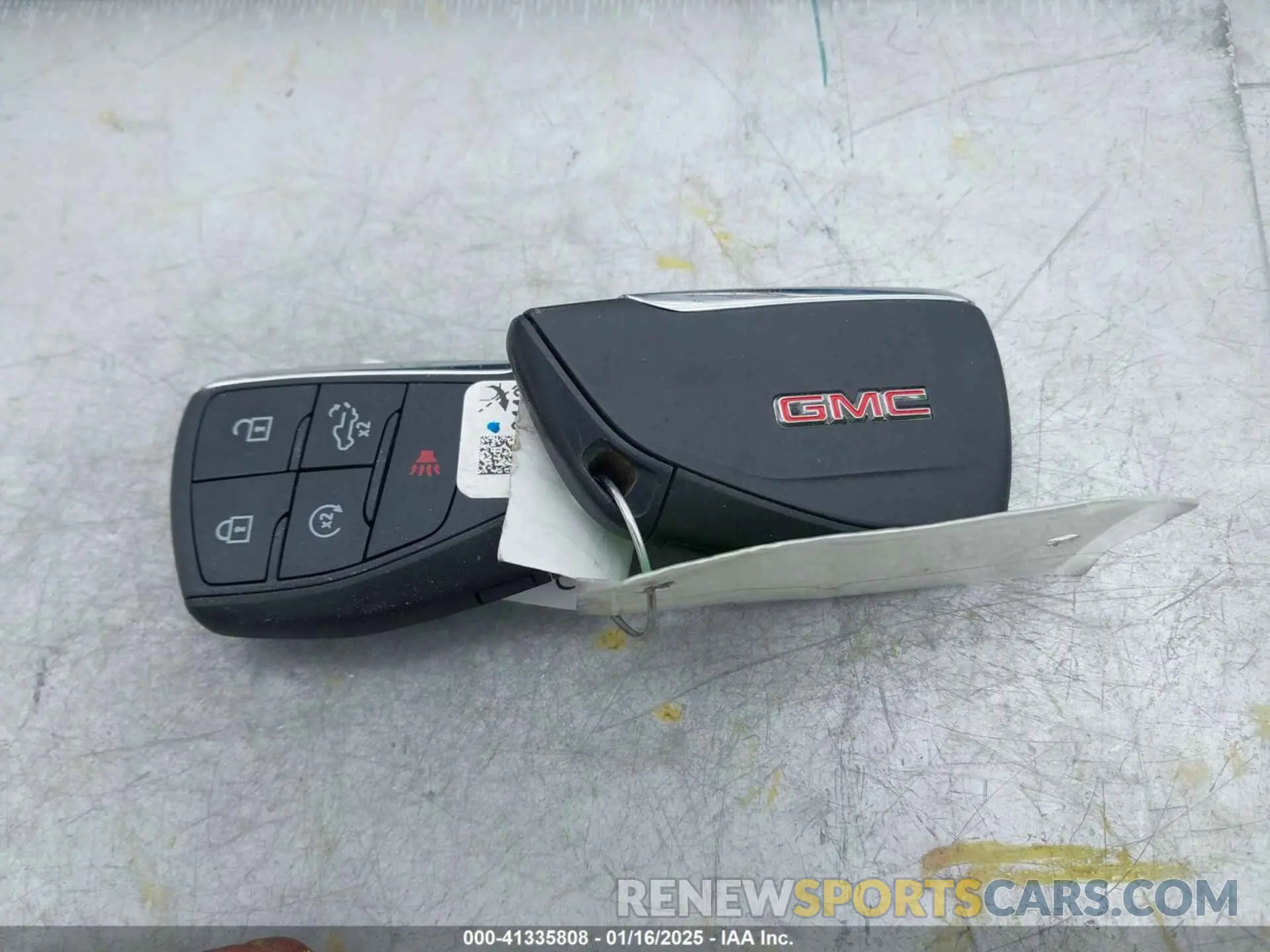 11 Photograph of a damaged car 1GT49PEY7RF146811 GMC SIERRA 2500HD 2024
