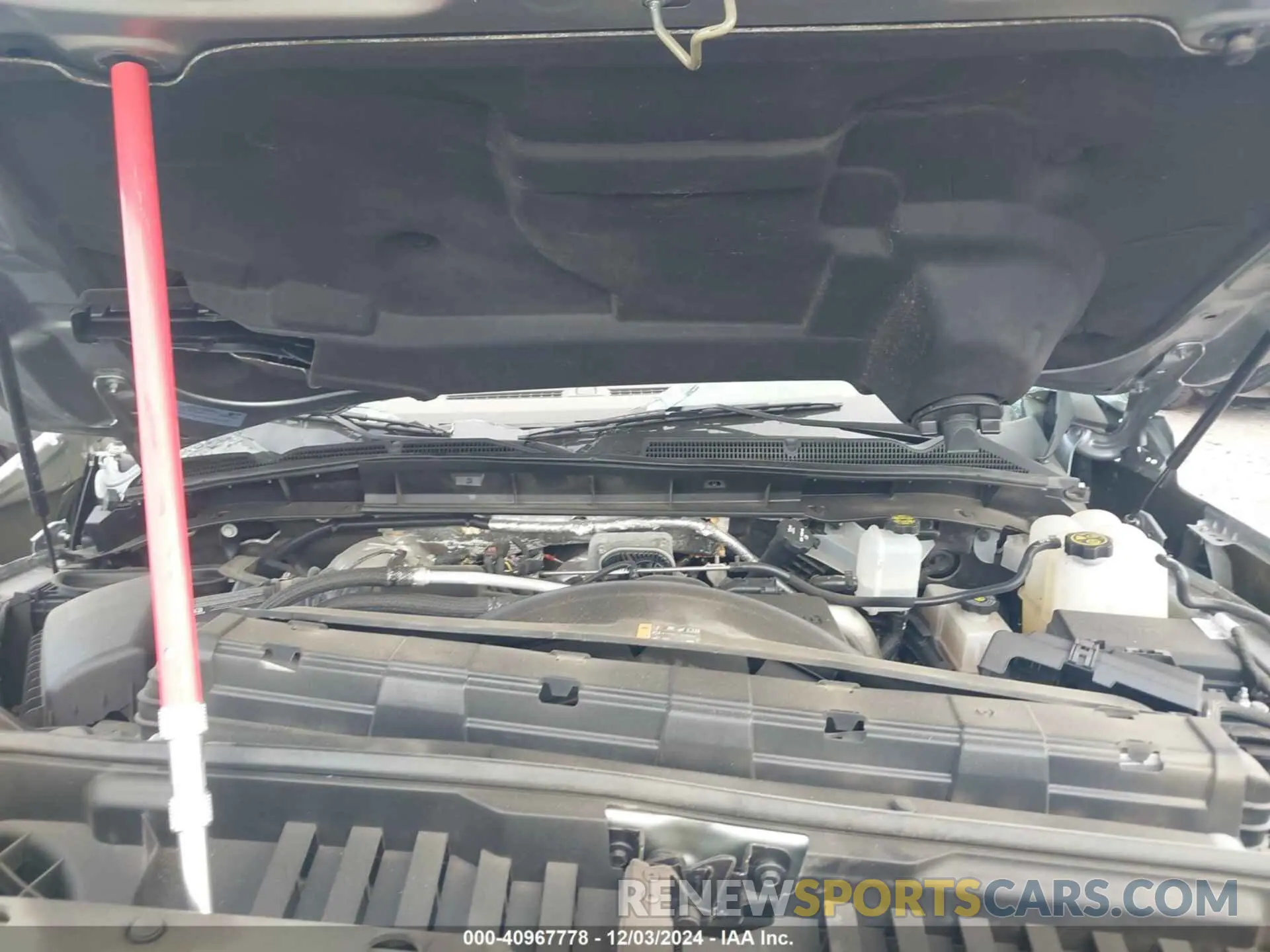 10 Photograph of a damaged car 1GT49XEY1RF186236 GMC SIERRA 2500HD 2024