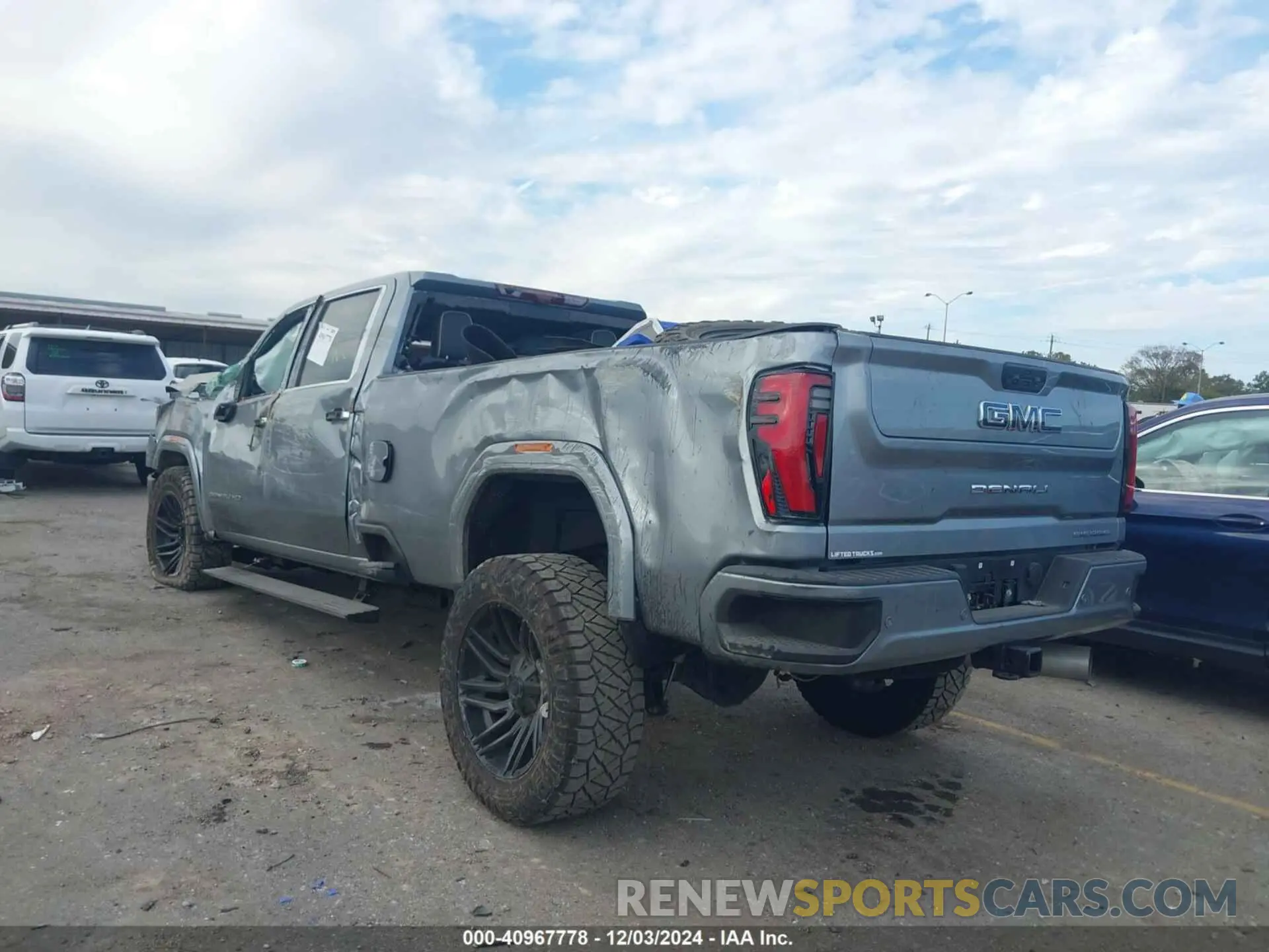 3 Photograph of a damaged car 1GT49XEY1RF186236 GMC SIERRA 2500HD 2024