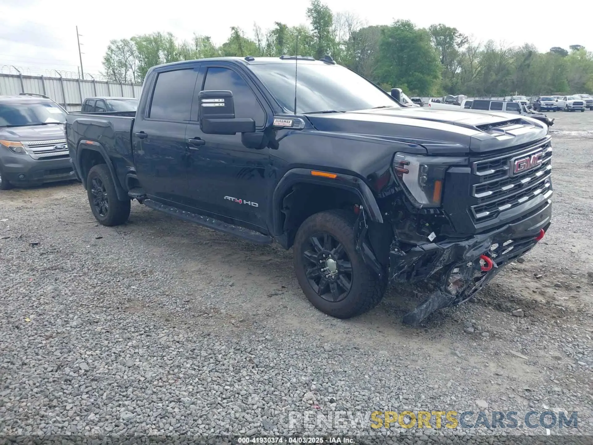 1 Photograph of a damaged car 1GT4UPEY0SF185177 GMC SIERRA 2500HD 2025
