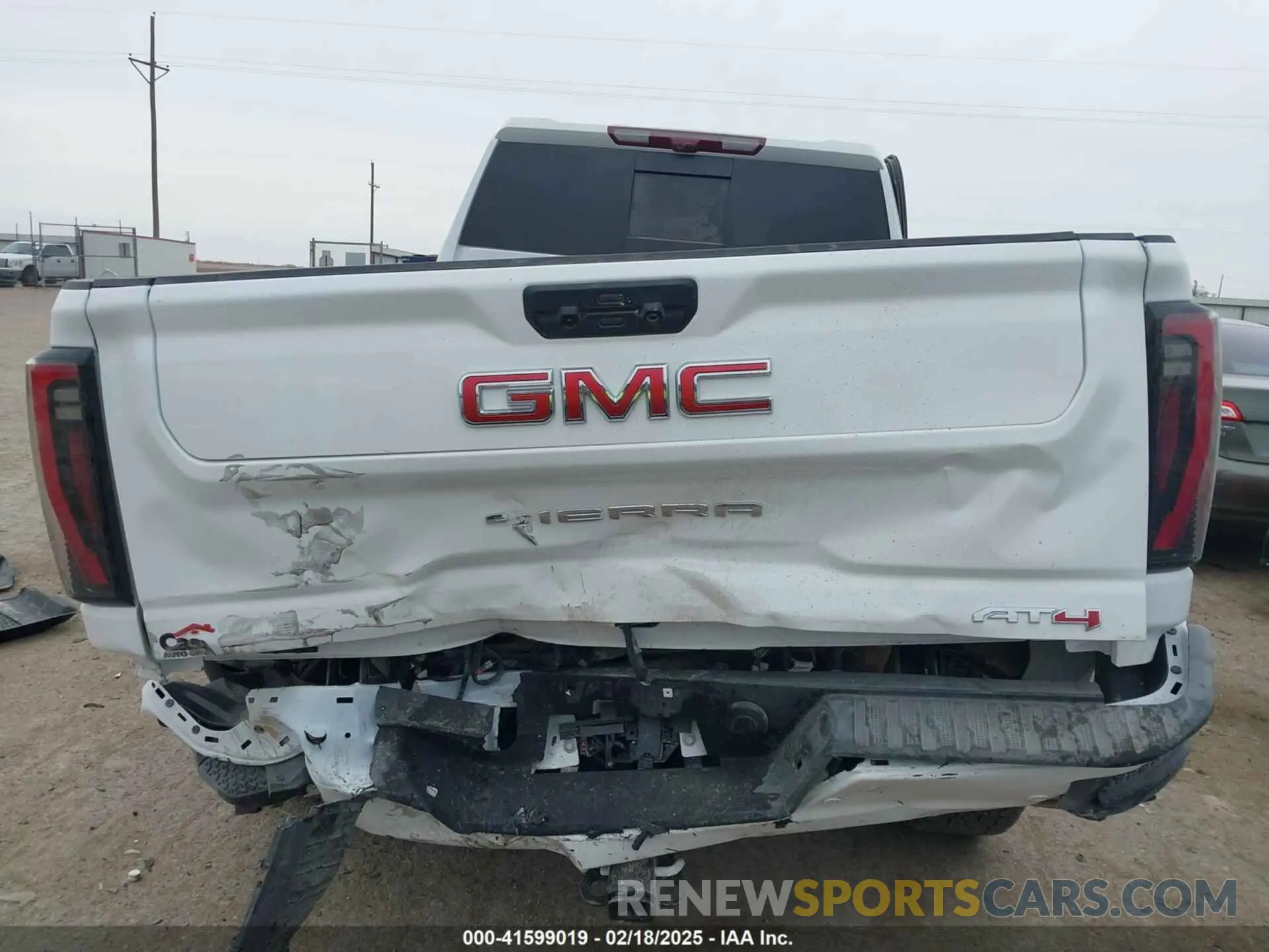 15 Photograph of a damaged car 1GT4UPEY2SF193538 GMC SIERRA 2500HD 2025