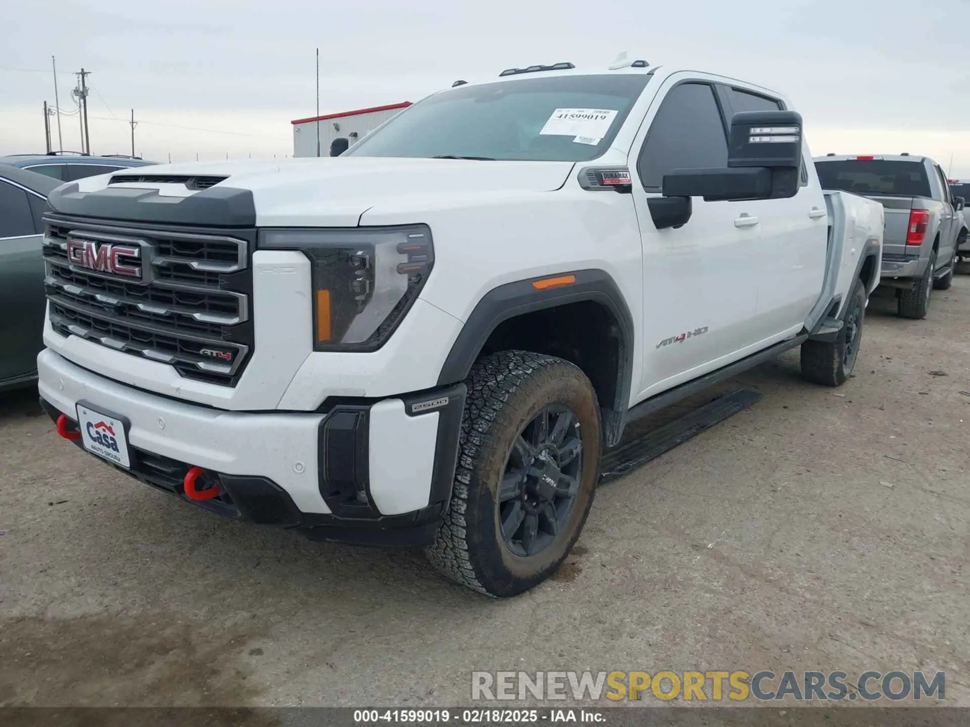 2 Photograph of a damaged car 1GT4UPEY2SF193538 GMC SIERRA 2500HD 2025