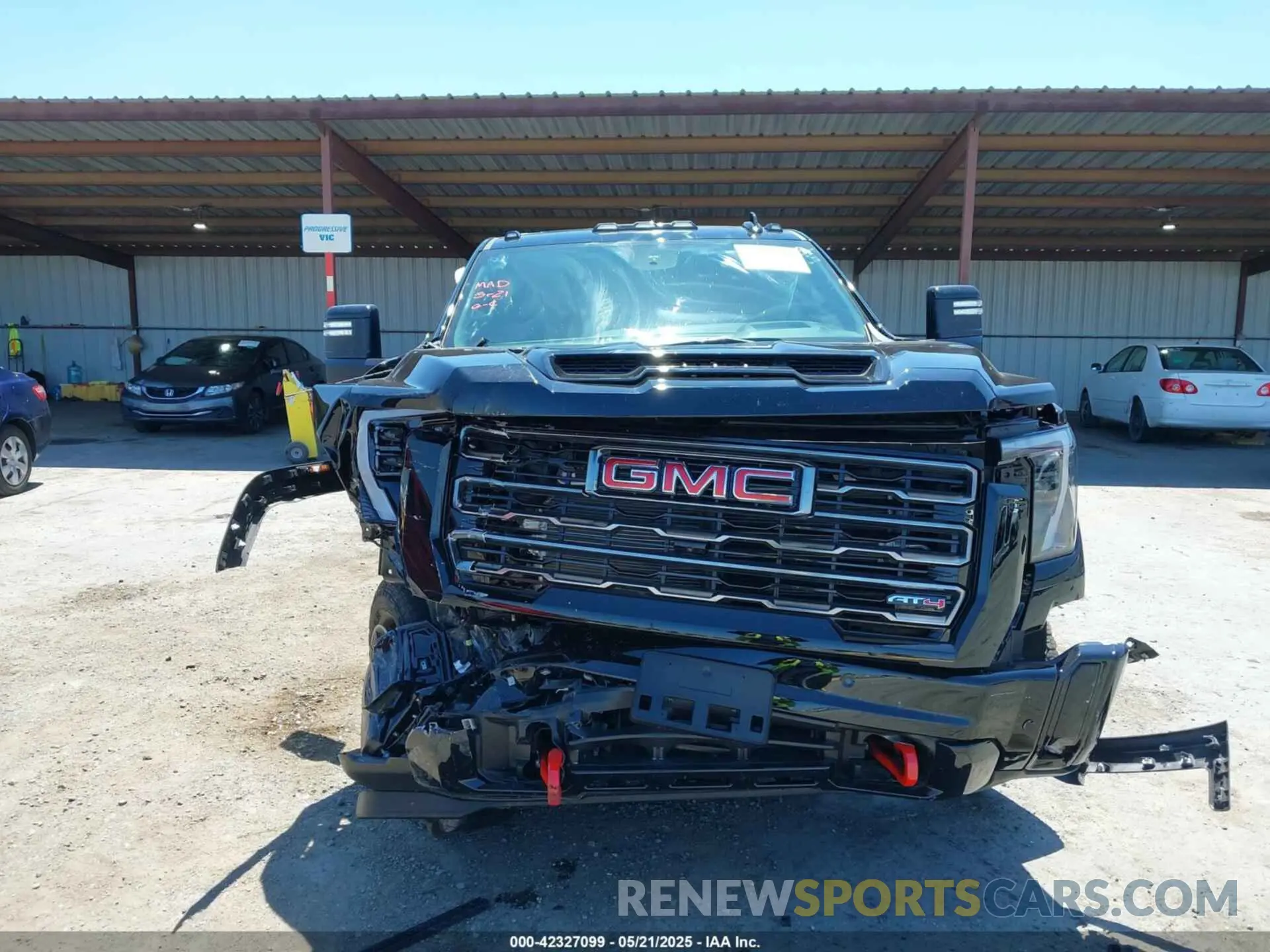 12 Photograph of a damaged car 1GT4UPEY7SF126725 GMC SIERRA 2500HD 2025
