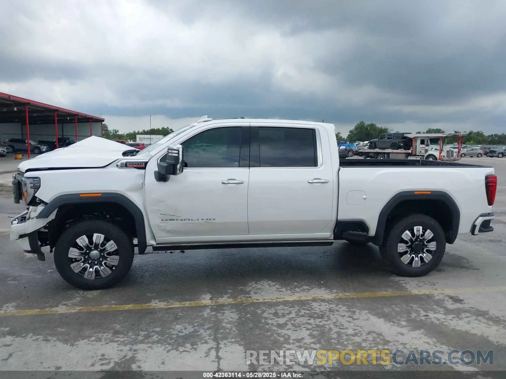 16 Photograph of a damaged car 1GT4UREY9SF193824 GMC SIERRA 2500HD 2025