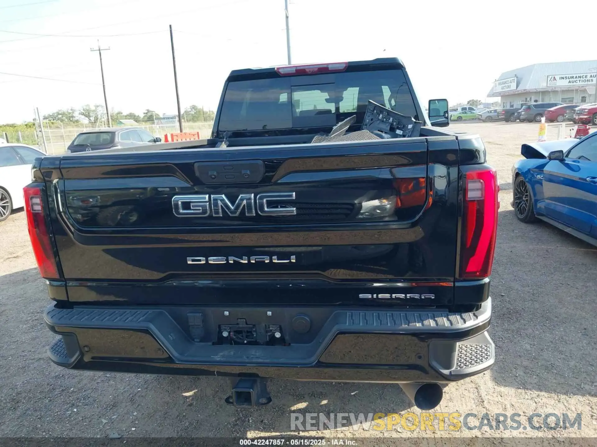 17 Photograph of a damaged car 1GT4UXEY5SF118056 GMC SIERRA 2500HD 2025