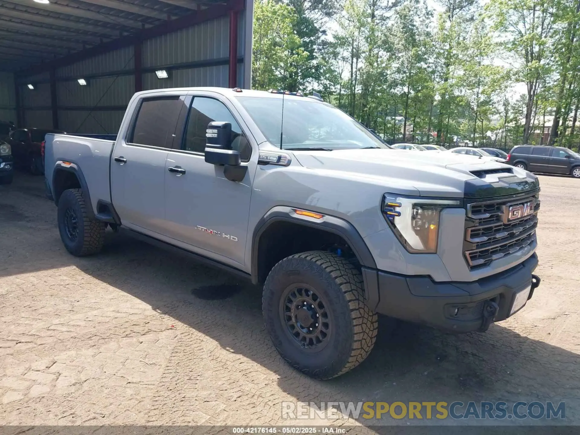 1 Photograph of a damaged car 1GT4UZE73SF200676 GMC SIERRA 2500HD 2025