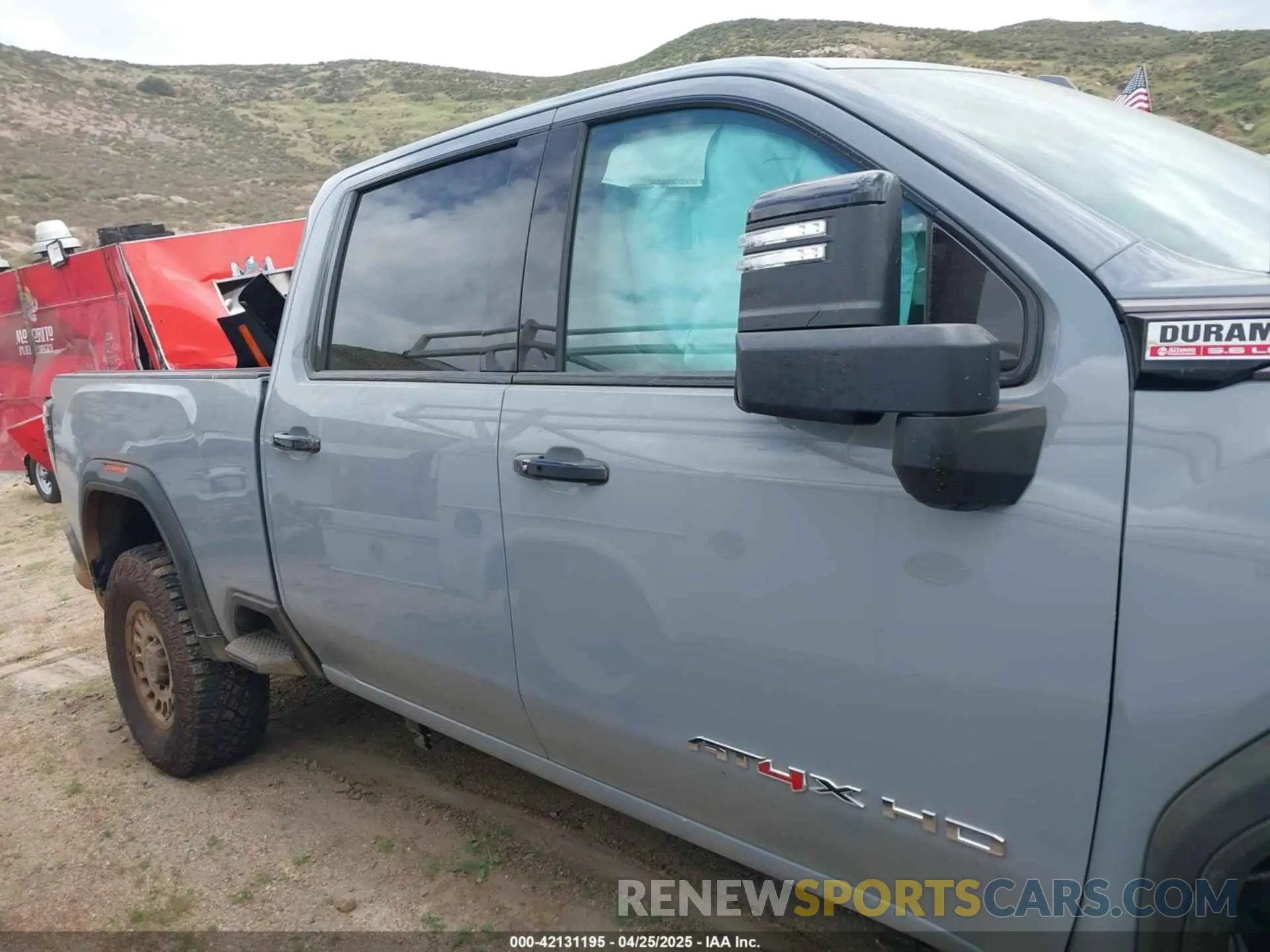 17 Photograph of a damaged car 1GT4UZEY7SF262090 GMC SIERRA 2500HD 2025