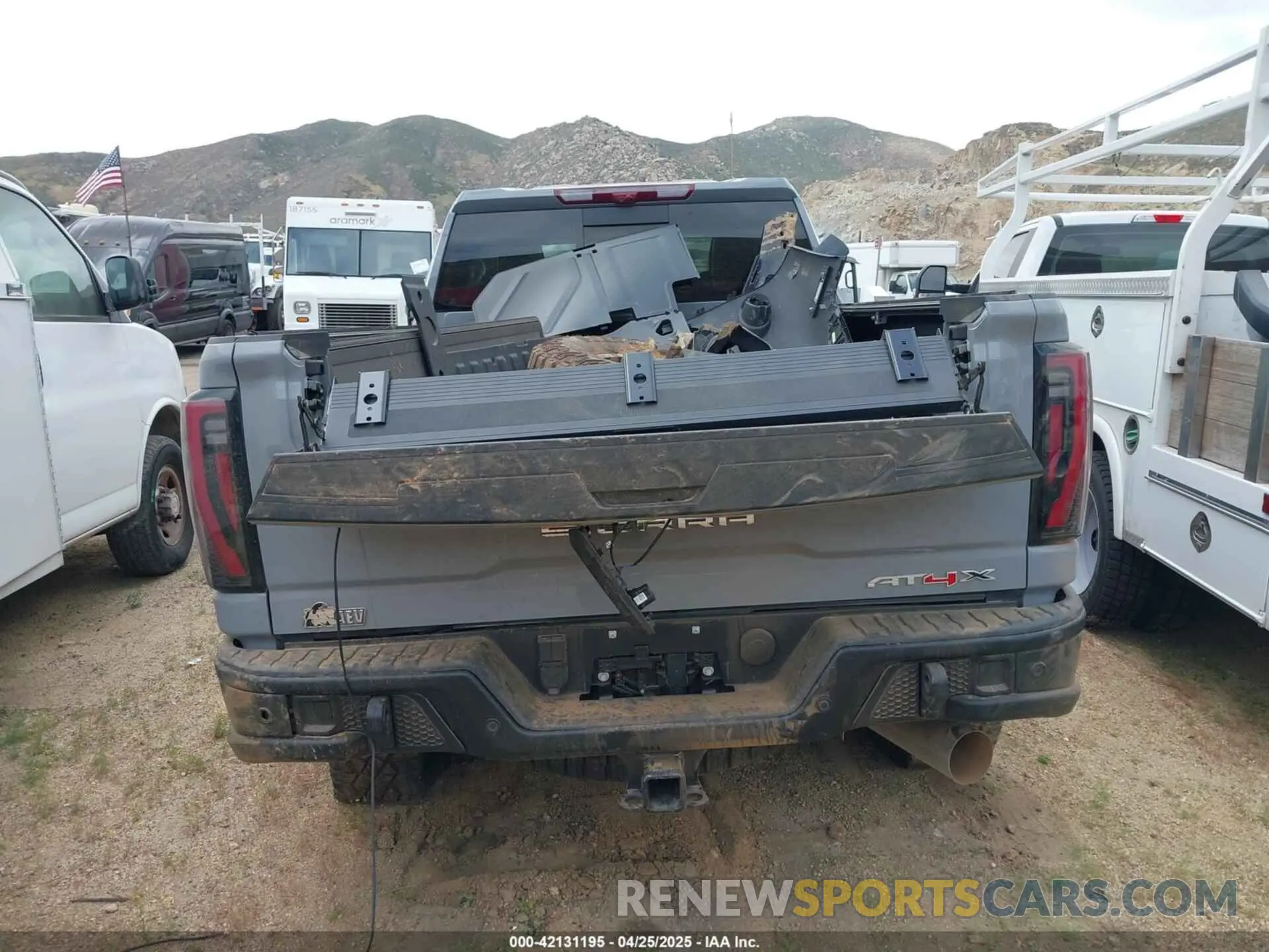 19 Photograph of a damaged car 1GT4UZEY7SF262090 GMC SIERRA 2500HD 2025