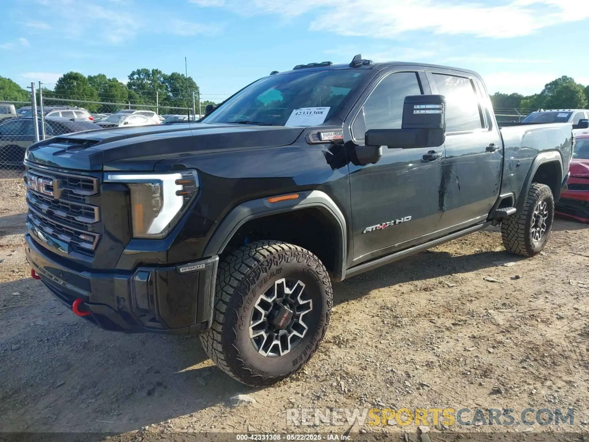 2 Photograph of a damaged car 1GT4UZEY9SF229558 GMC SIERRA 2500HD 2025