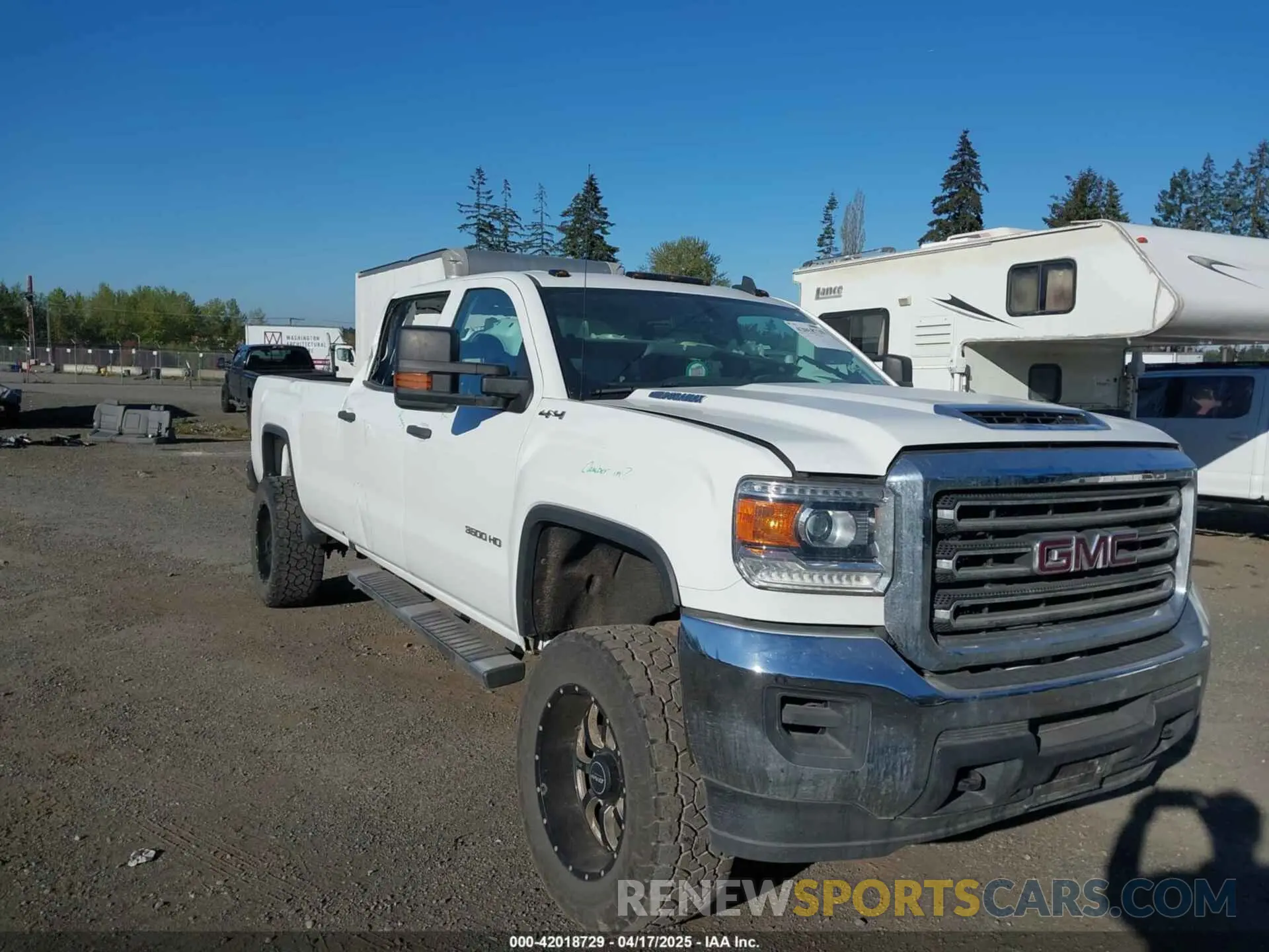 1 Photograph of a damaged car 1GT42TCYXKF229445 GMC SIERRA 3500HD 2019