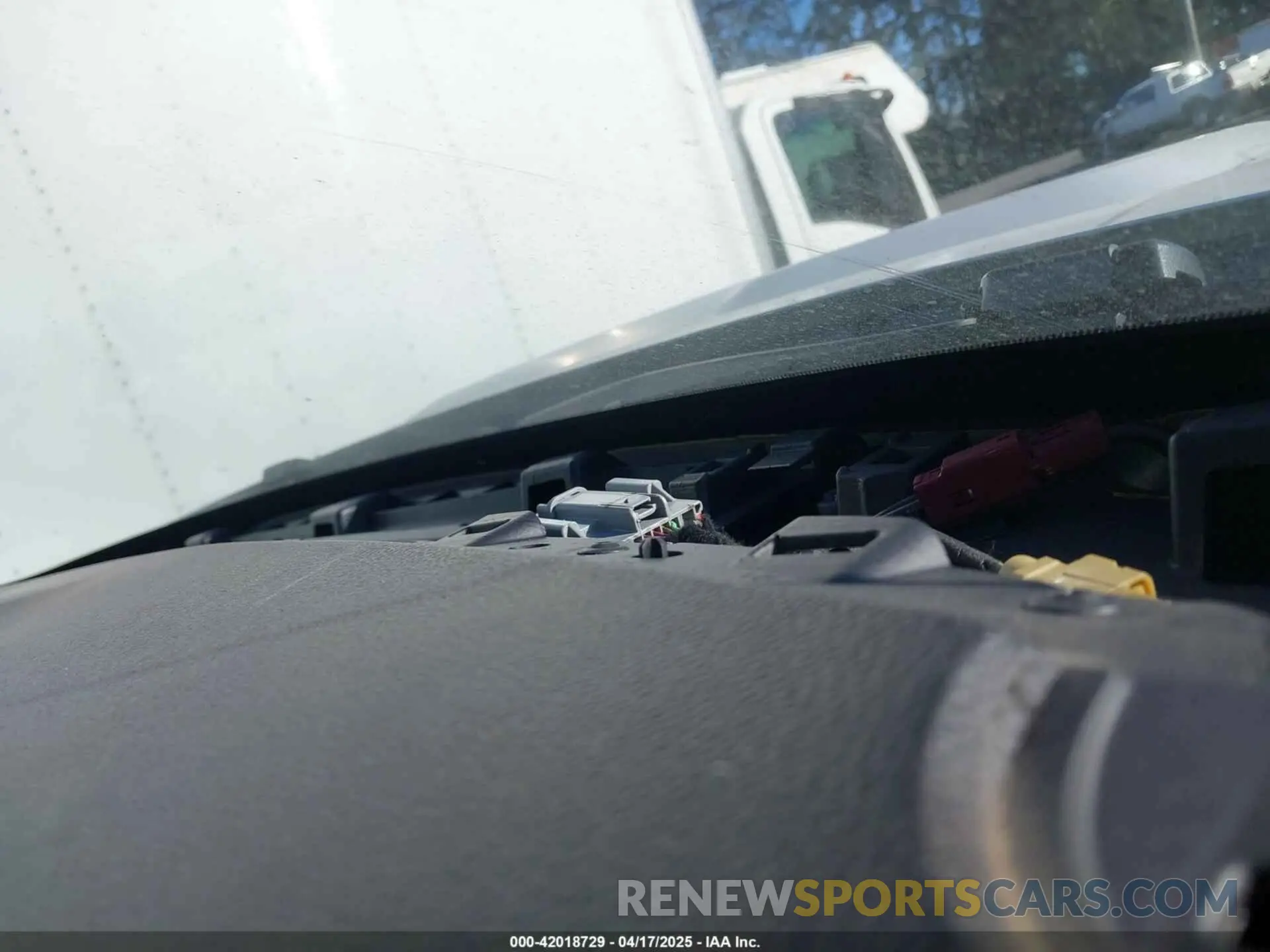 22 Photograph of a damaged car 1GT42TCYXKF229445 GMC SIERRA 3500HD 2019