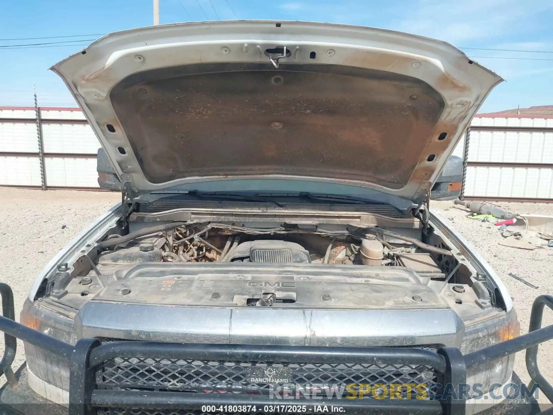 10 Photograph of a damaged car 1GT42VCGXKF275215 GMC SIERRA 3500HD 2019