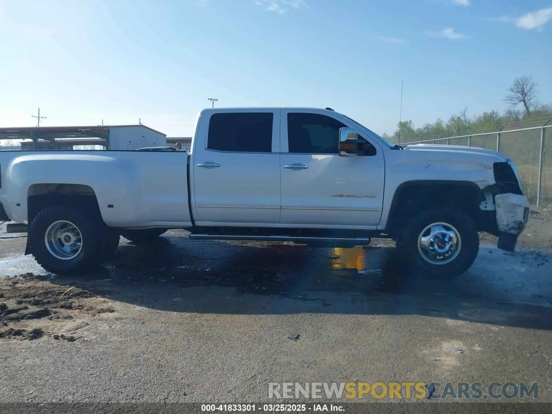 13 Photograph of a damaged car 1GT42WEY6KF115182 GMC SIERRA 3500HD 2019