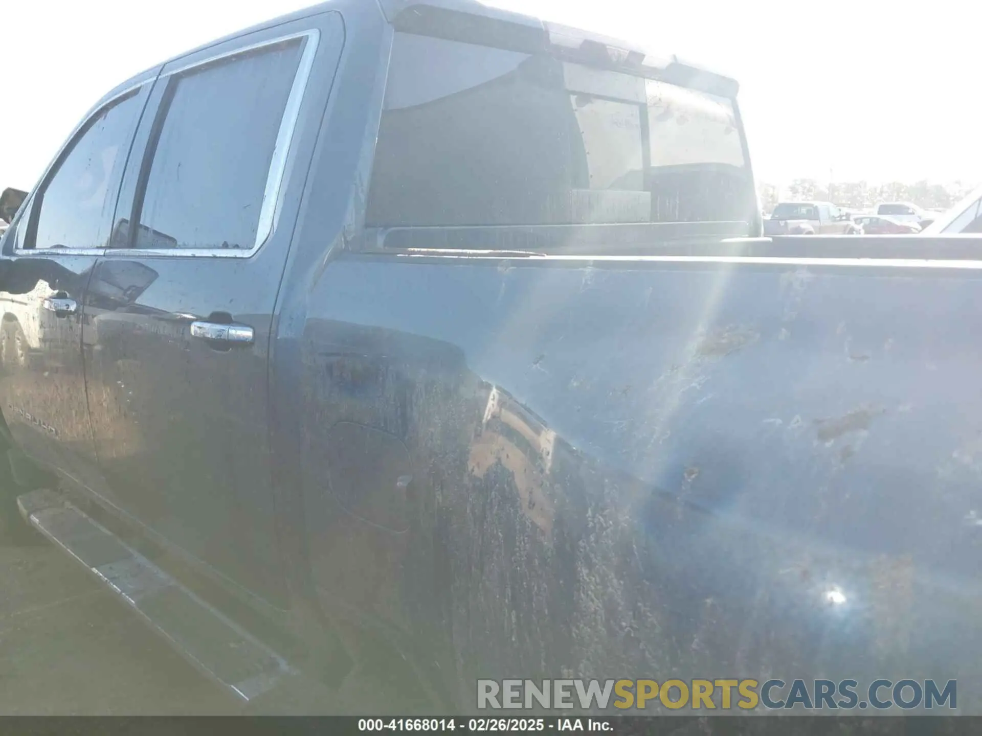 14 Photograph of a damaged car 1GT49WEY0LF264197 GMC SIERRA 3500HD 2020
