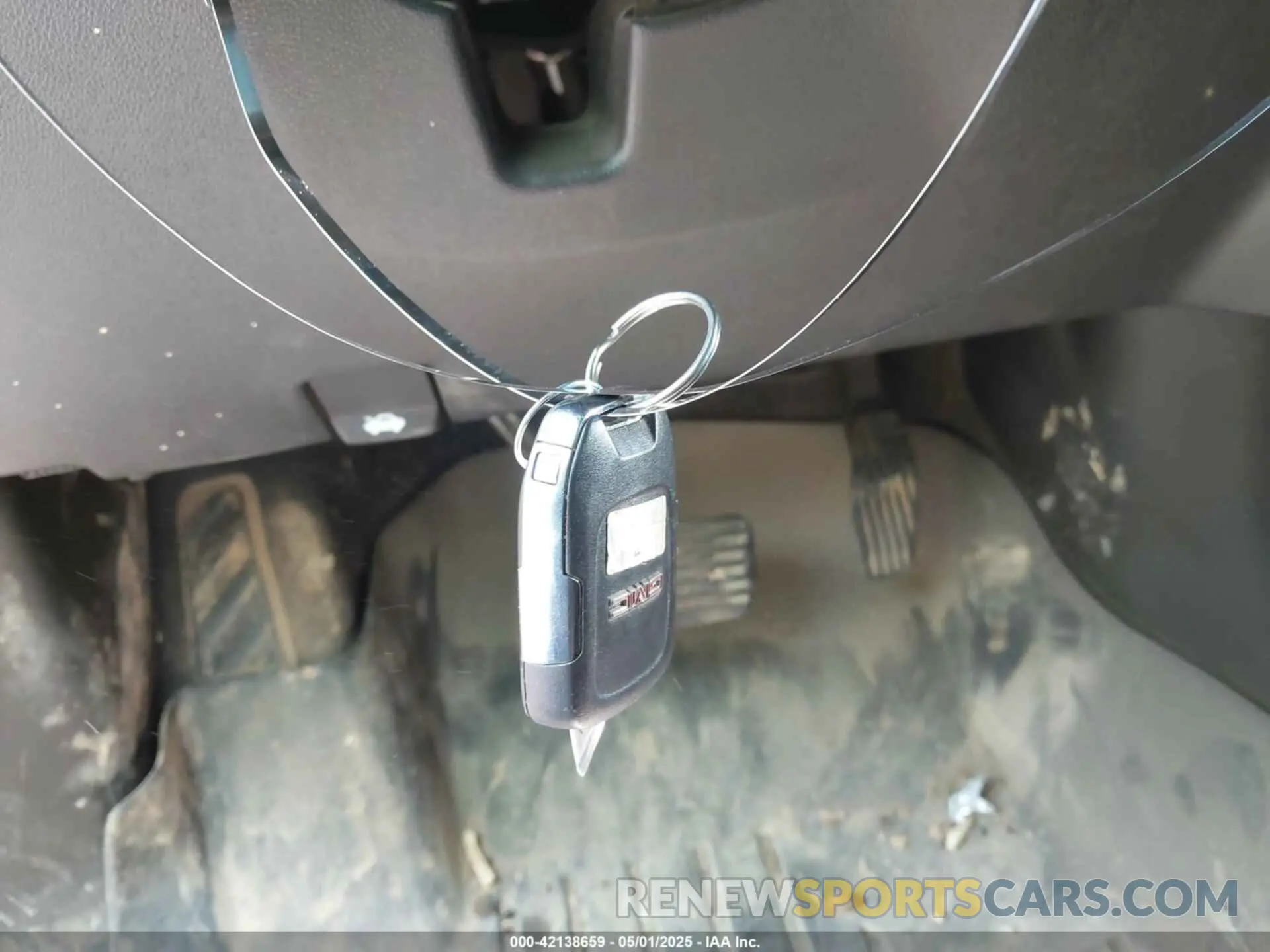 10 Photograph of a damaged car 1GT49WEYXLF249903 GMC SIERRA 3500HD 2020