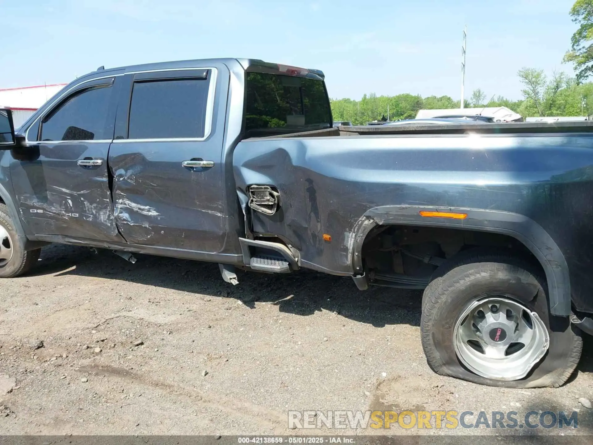 11 Photograph of a damaged car 1GT49WEYXLF249903 GMC SIERRA 3500HD 2020