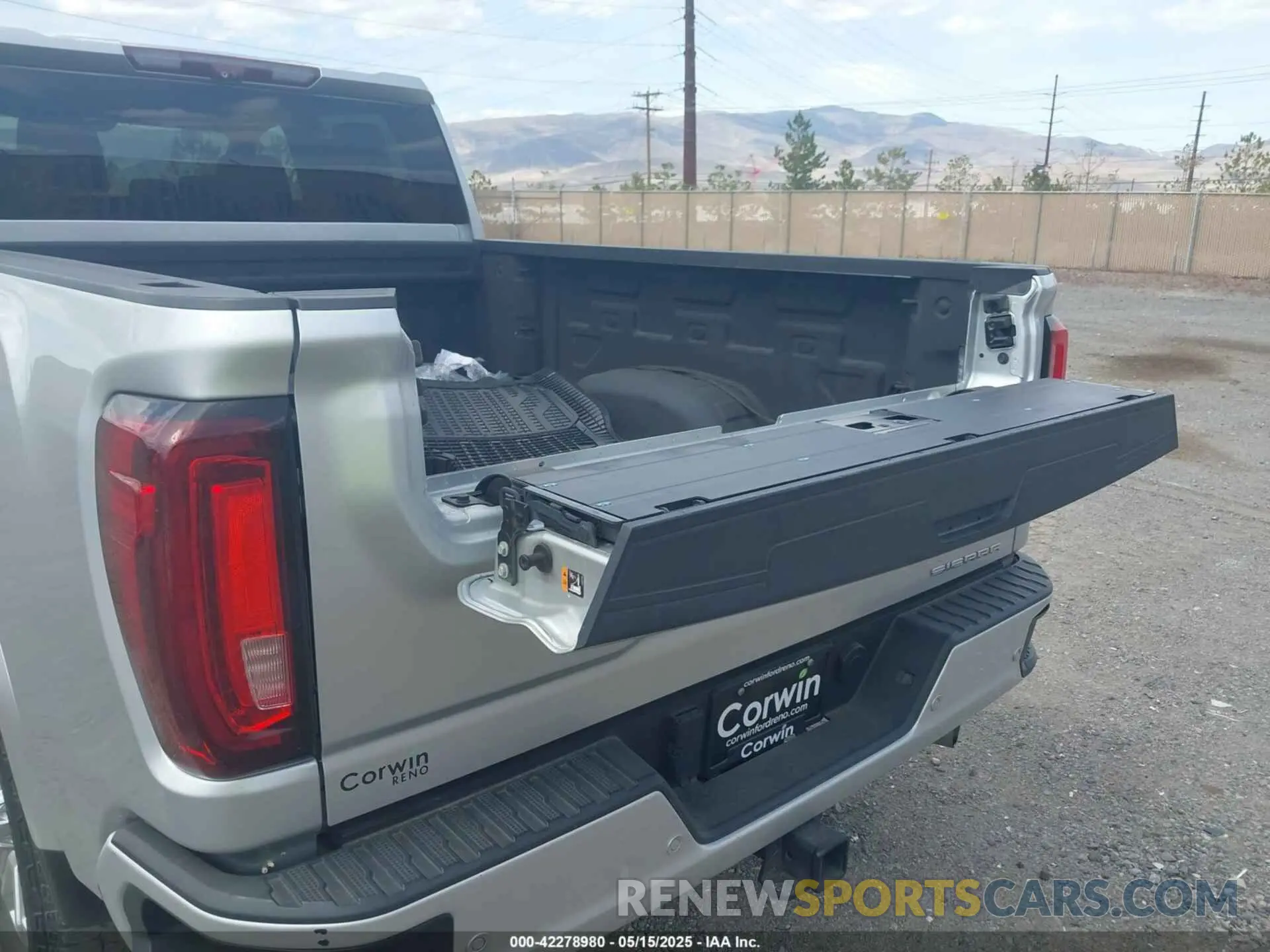 12 Photograph of a damaged car 1GT49WEY4MF121786 GMC SIERRA 3500HD 2021