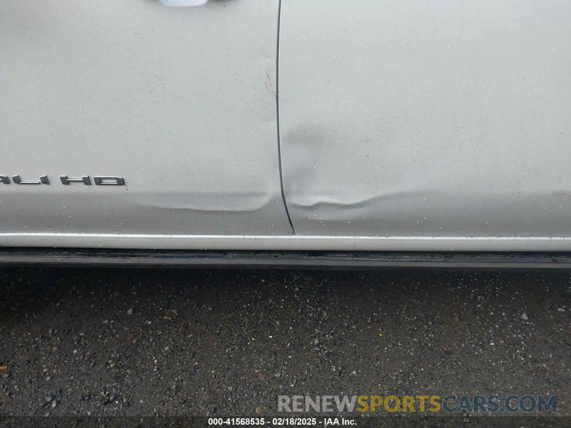 12 Photograph of a damaged car 1GT49WEY7MF192898 GMC SIERRA 3500HD 2021