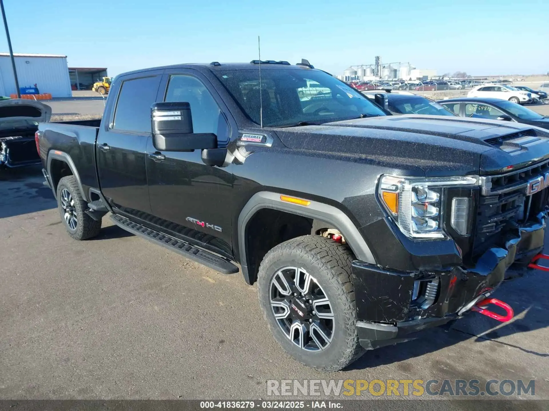 1 Photograph of a damaged car 1GT49VEY7NF134804 GMC SIERRA 3500HD 2022